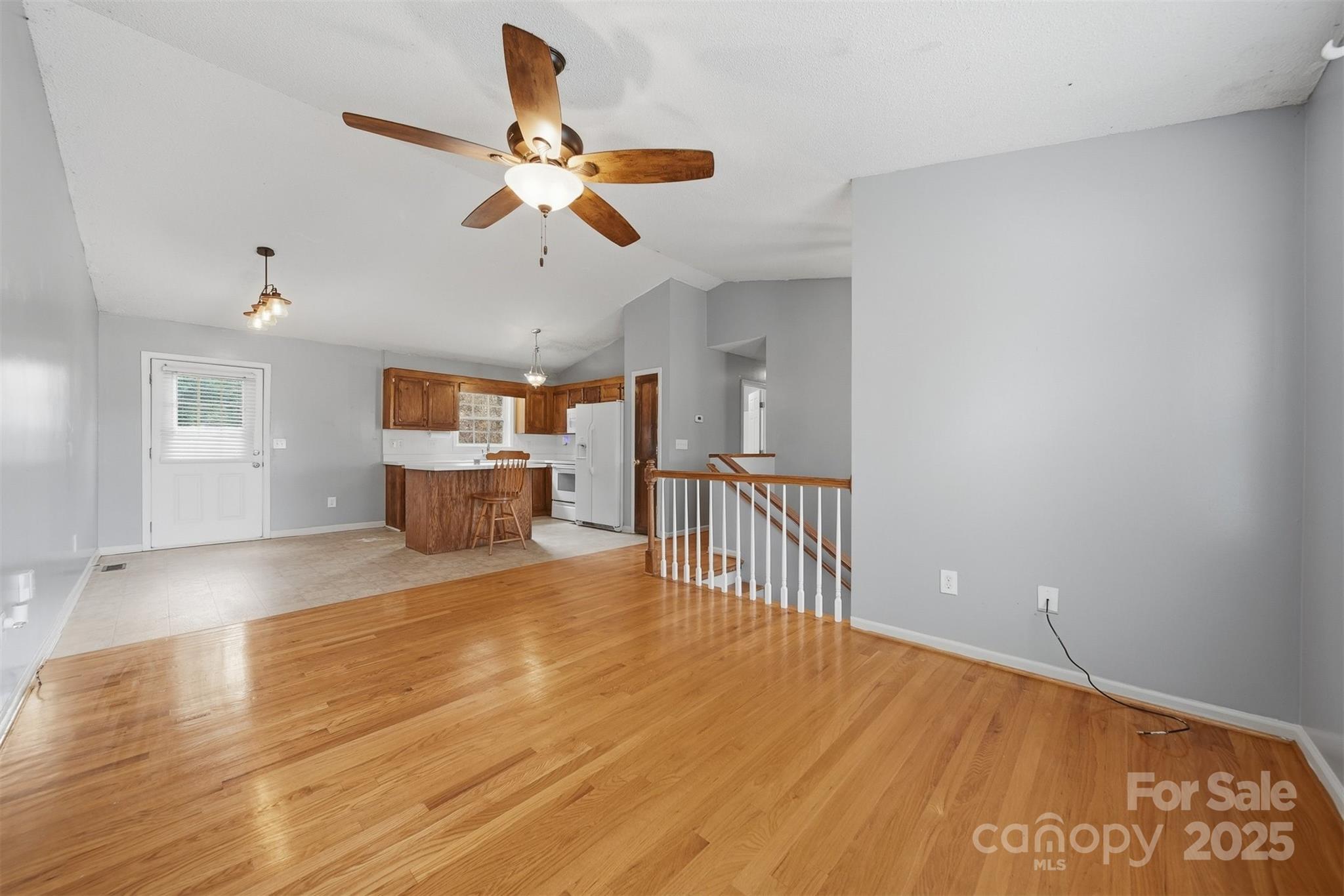 904 Pine Mountain Road