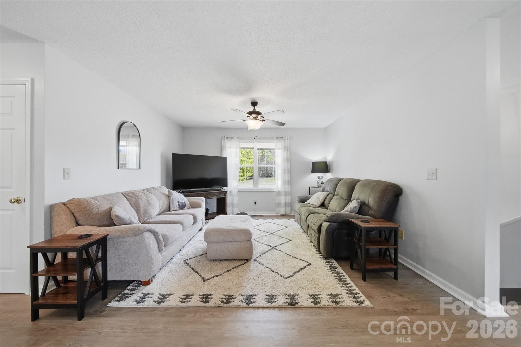 696 Pine Mountain Road