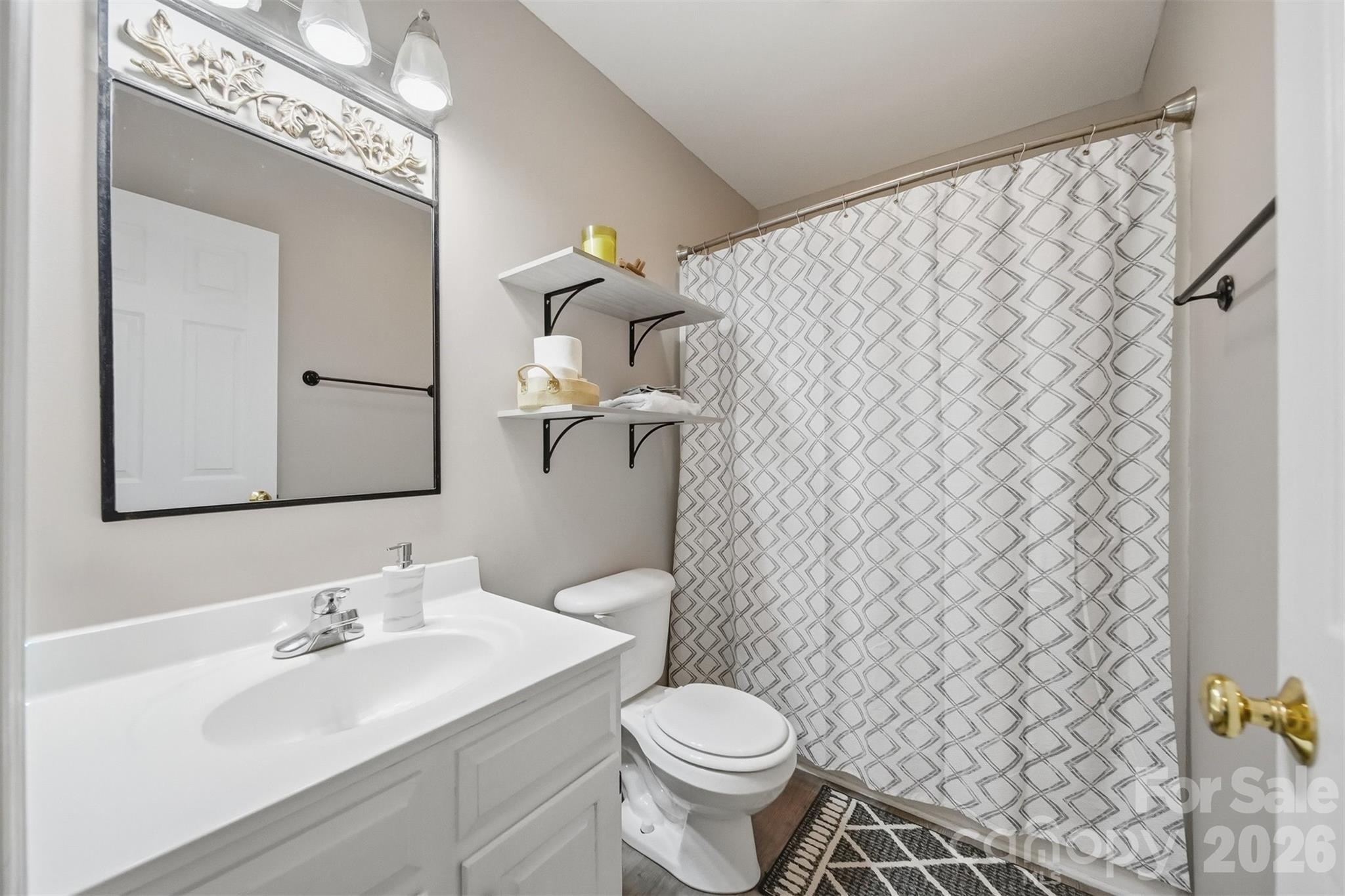 696 Pine Mountain Road