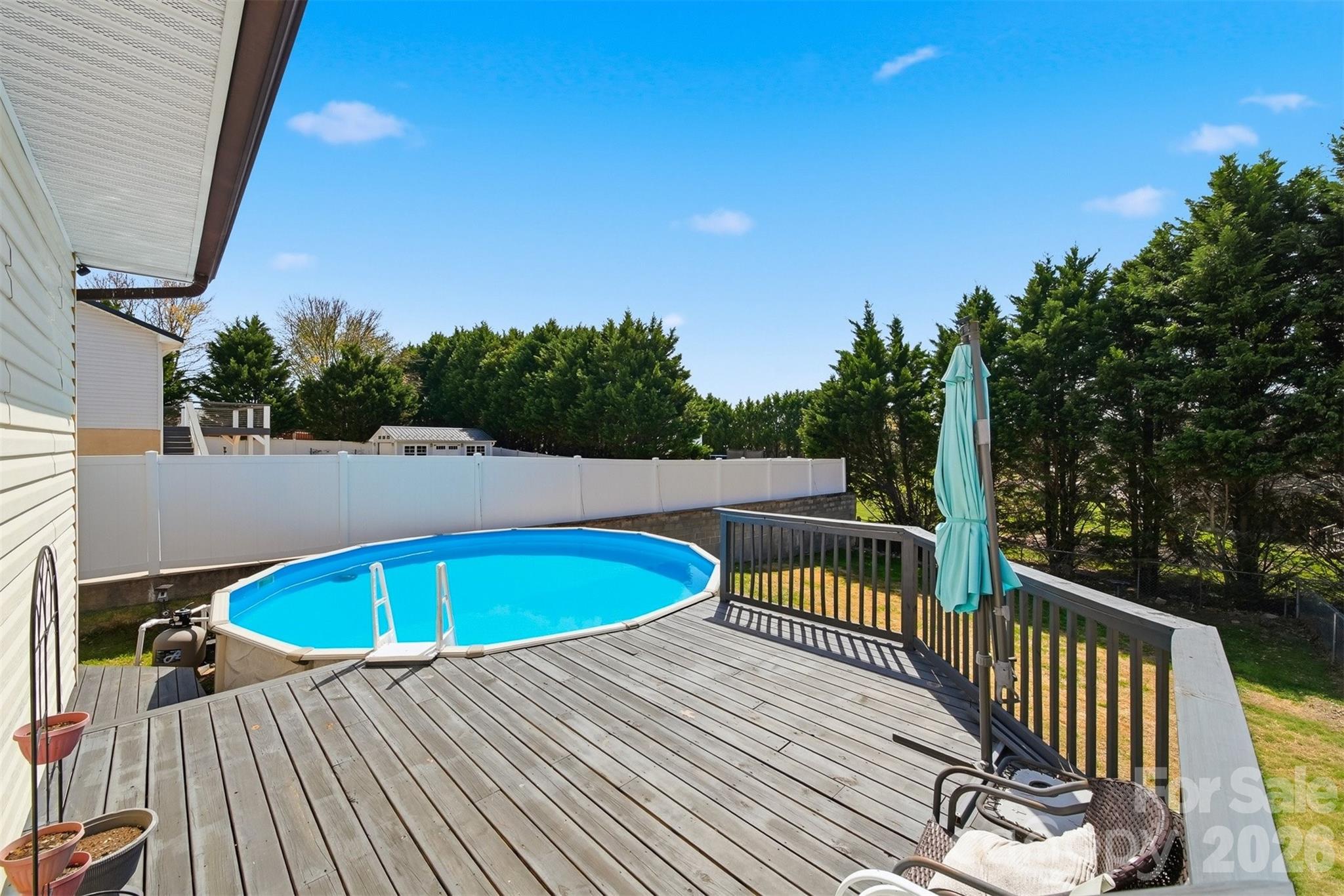 696 Pine Mountain Road