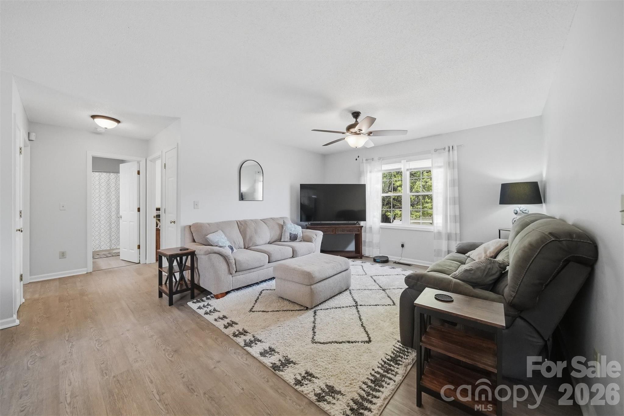 696 Pine Mountain Road