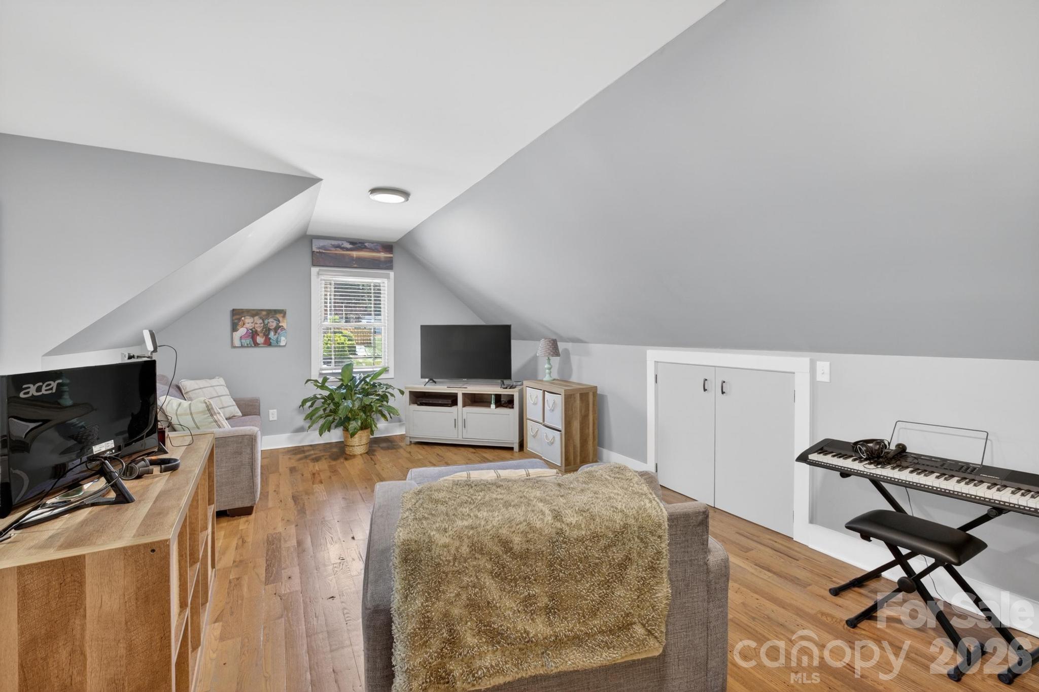 116 Maplewood Court