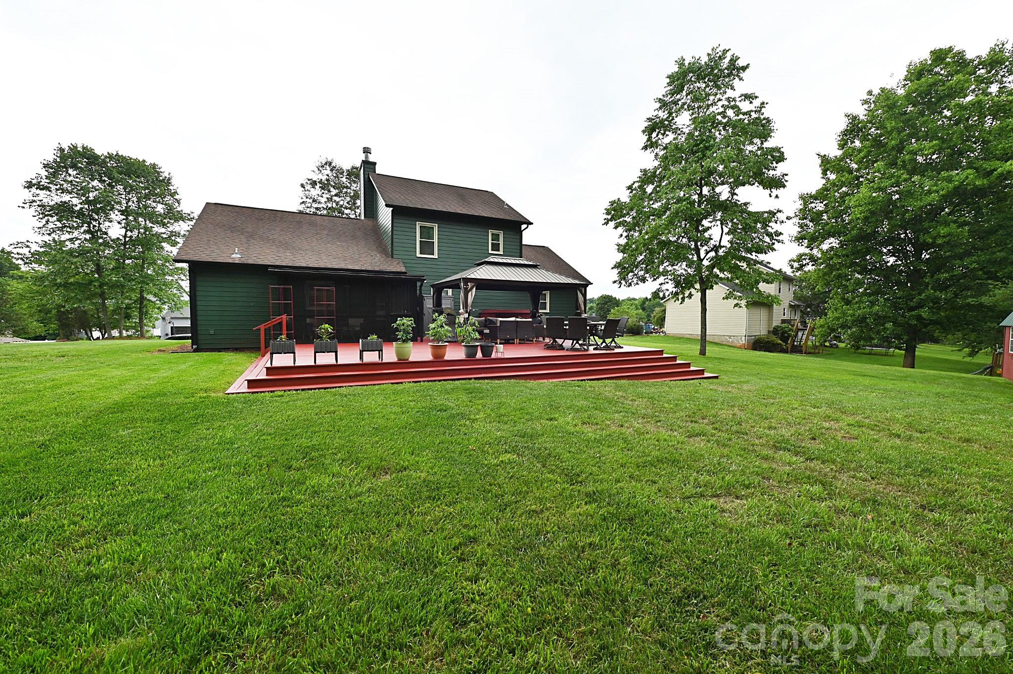 5438 Winding Oak Drive
