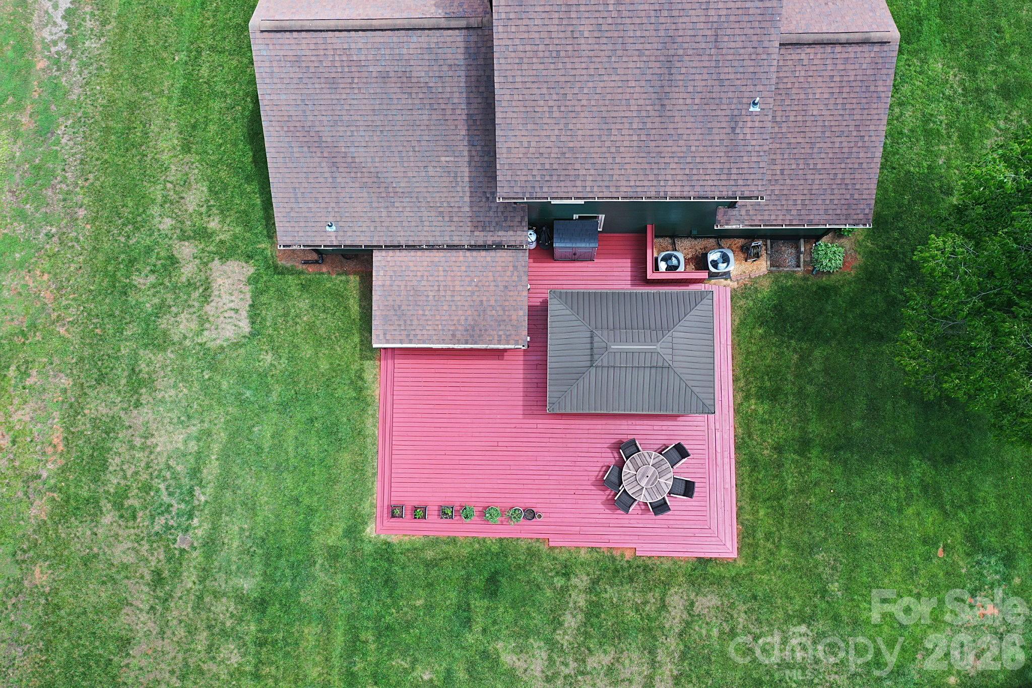 5438 Winding Oak Drive