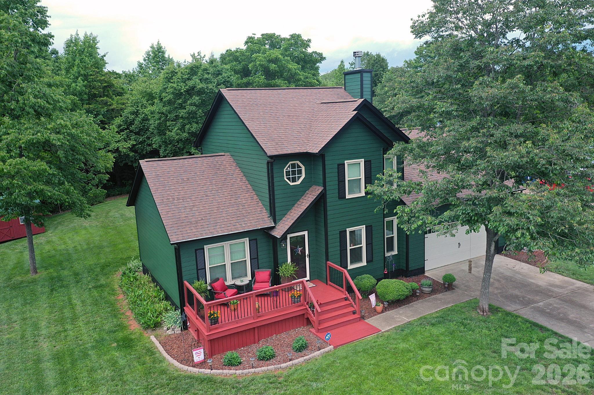 5438 Winding Oak Drive