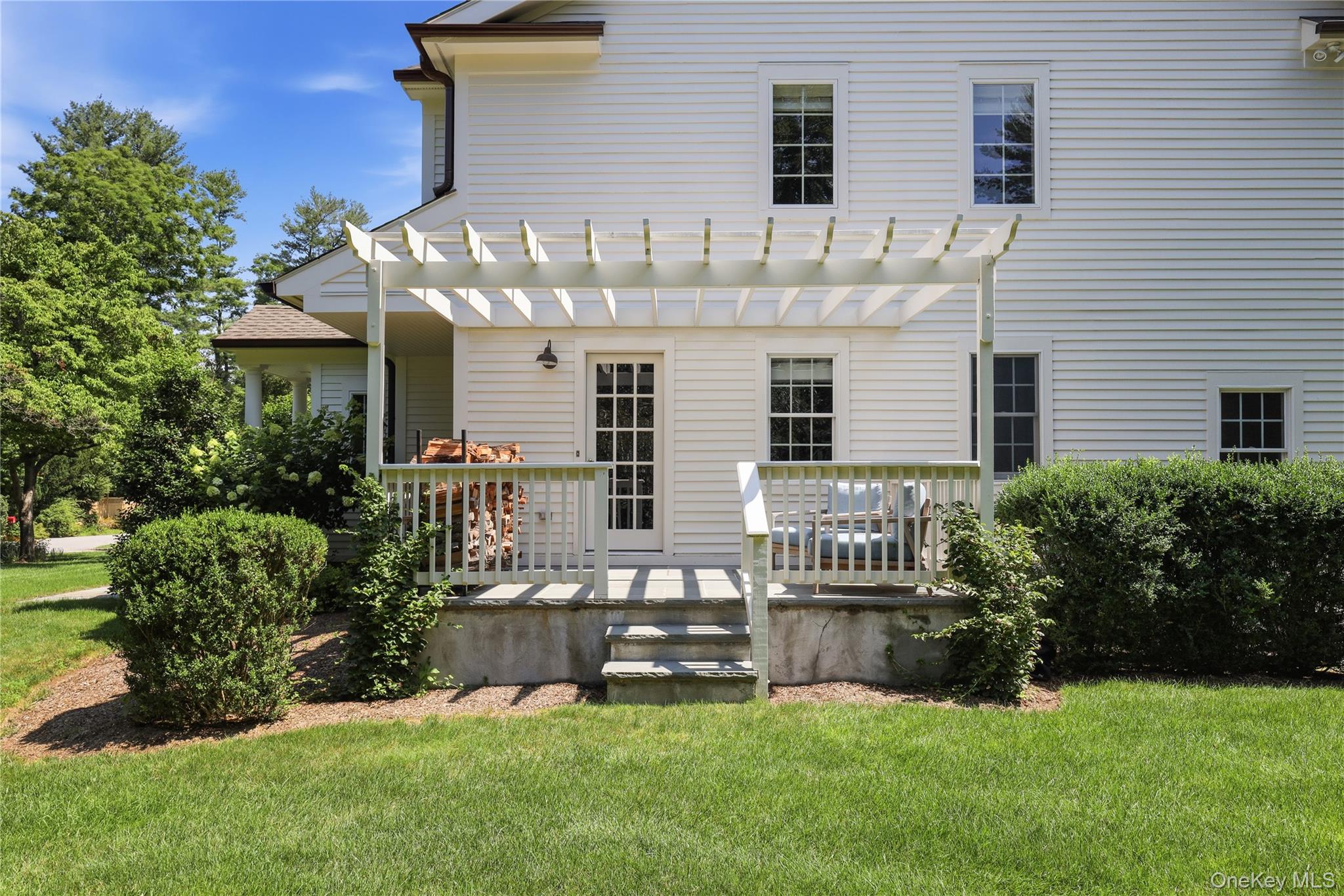 10 Homestead Lane