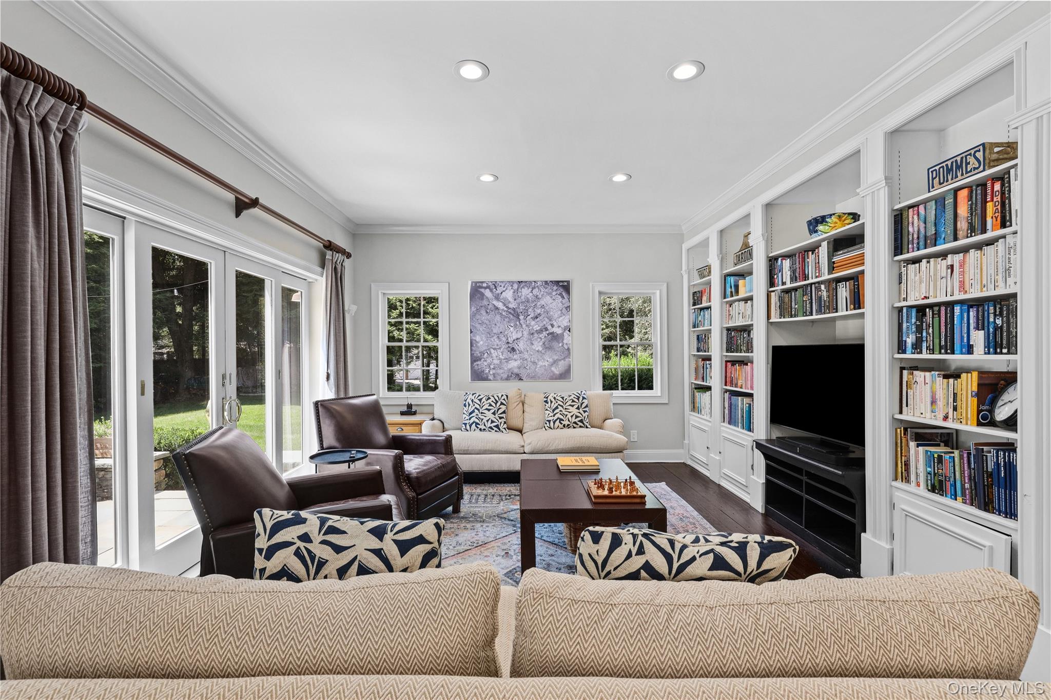 10 Homestead Lane