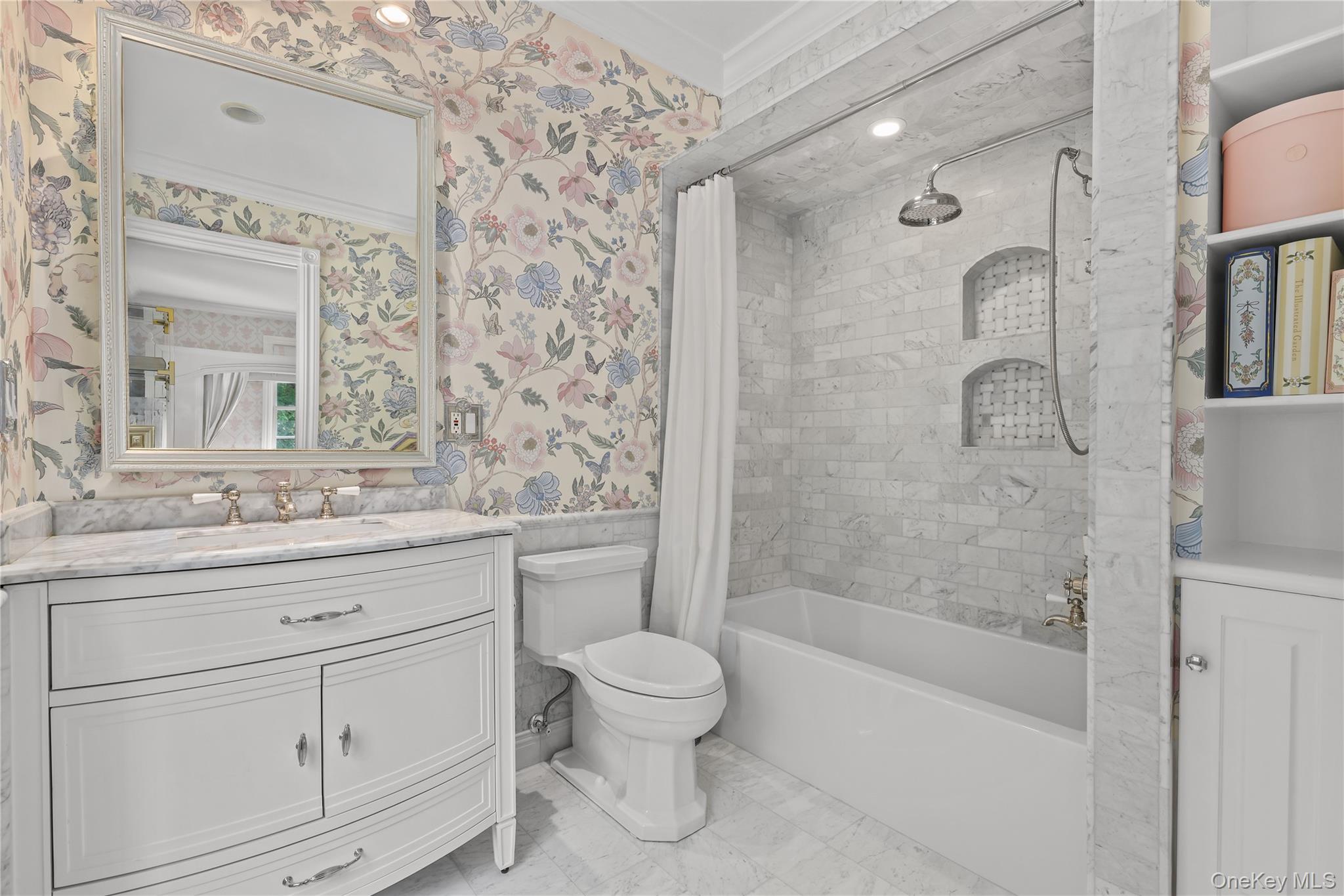 54 W Patent Road