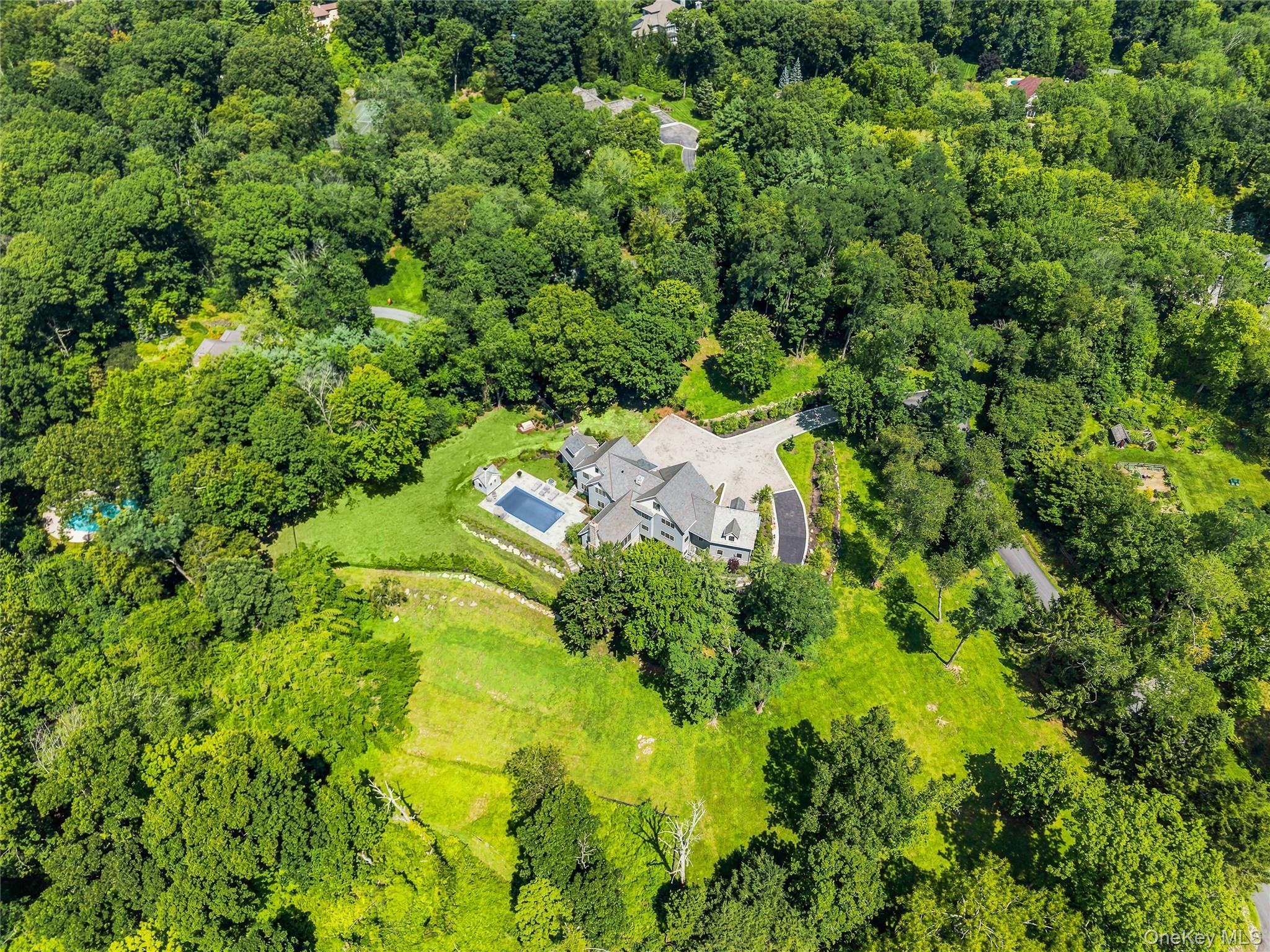 2 Barry Court