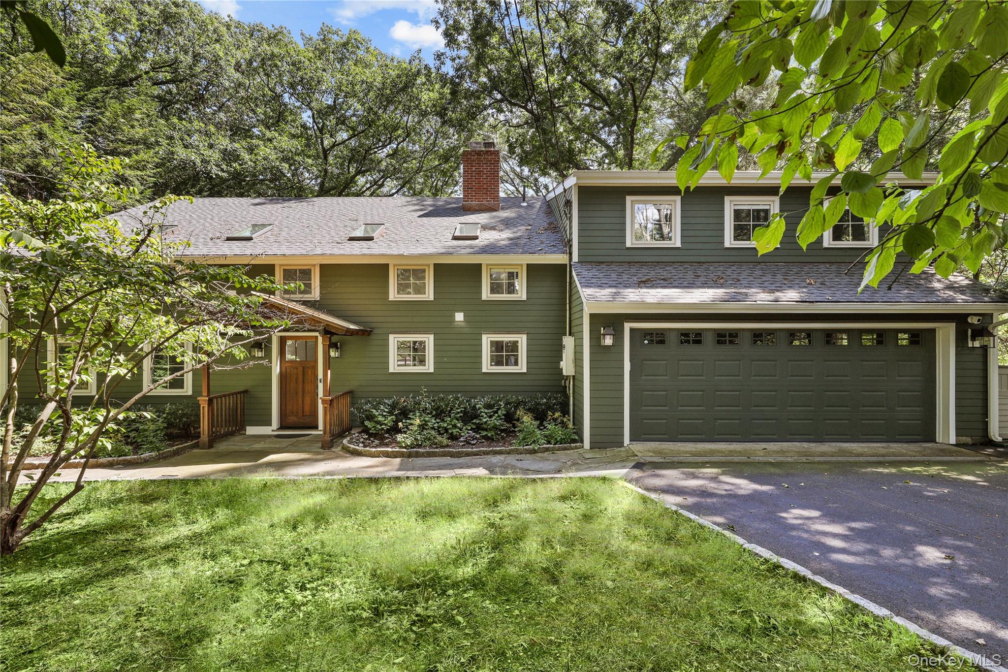 28 Twin Lakes Road