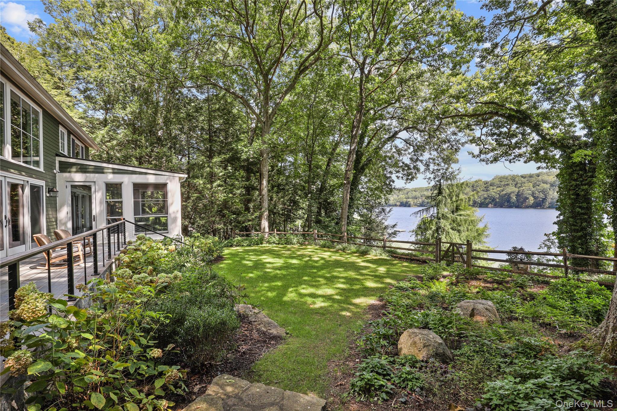 28 Twin Lakes Road