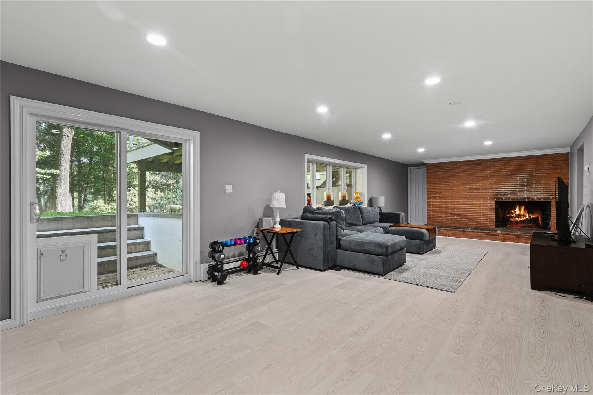 1 Sherwood Road
