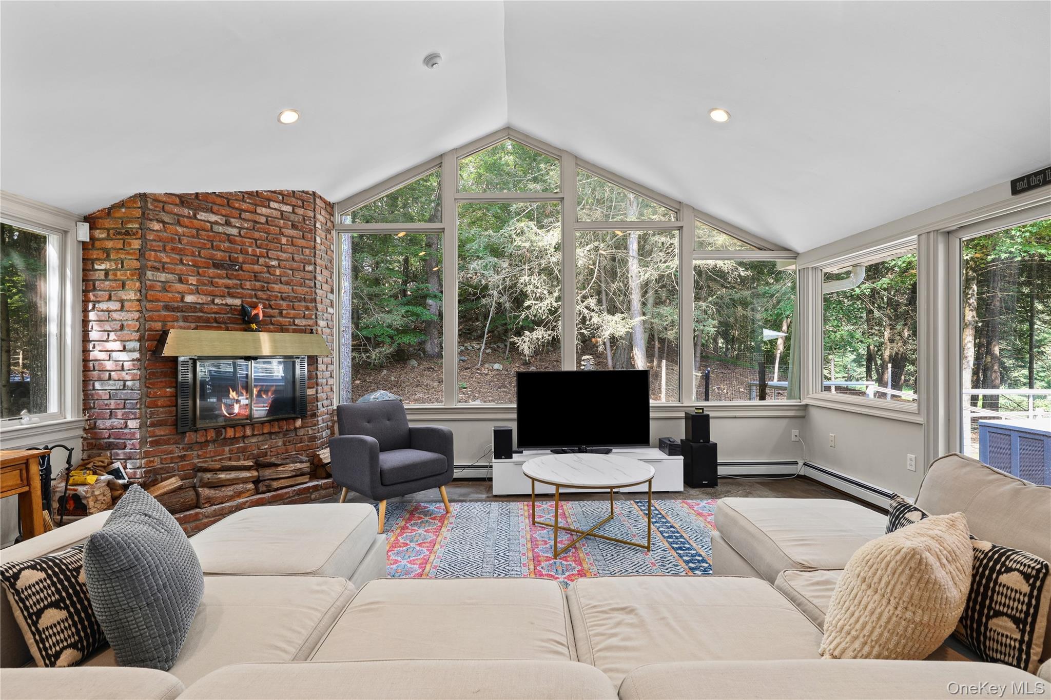 1 Sherwood Road
