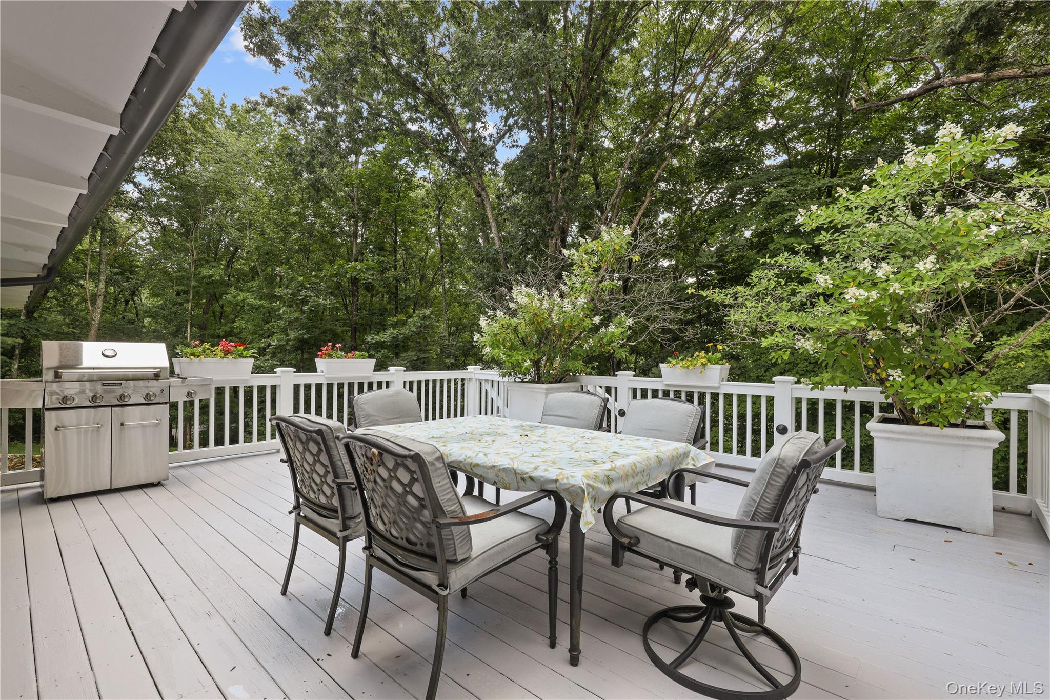 39 Lower Shad Road