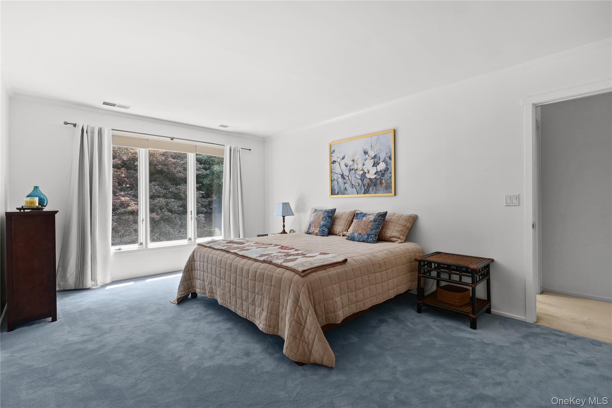 25 Charles Road