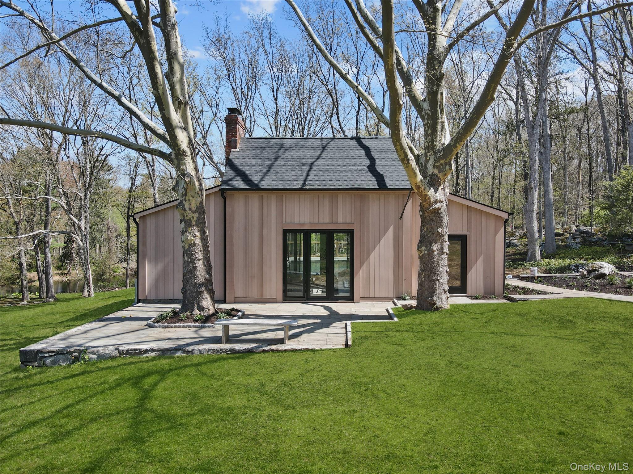 39 Old Snake Hill Road