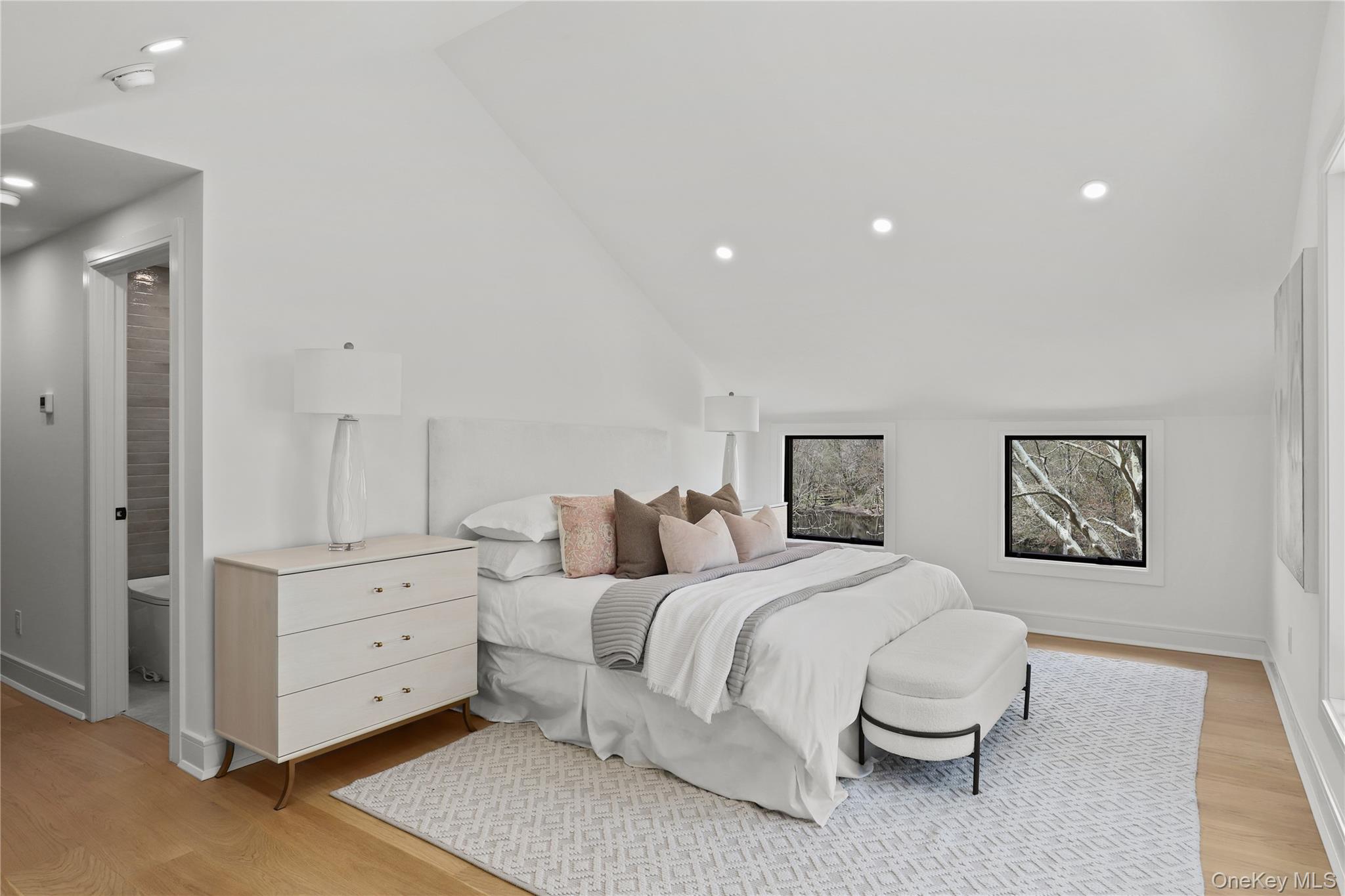 39 Old Snake Hill Road