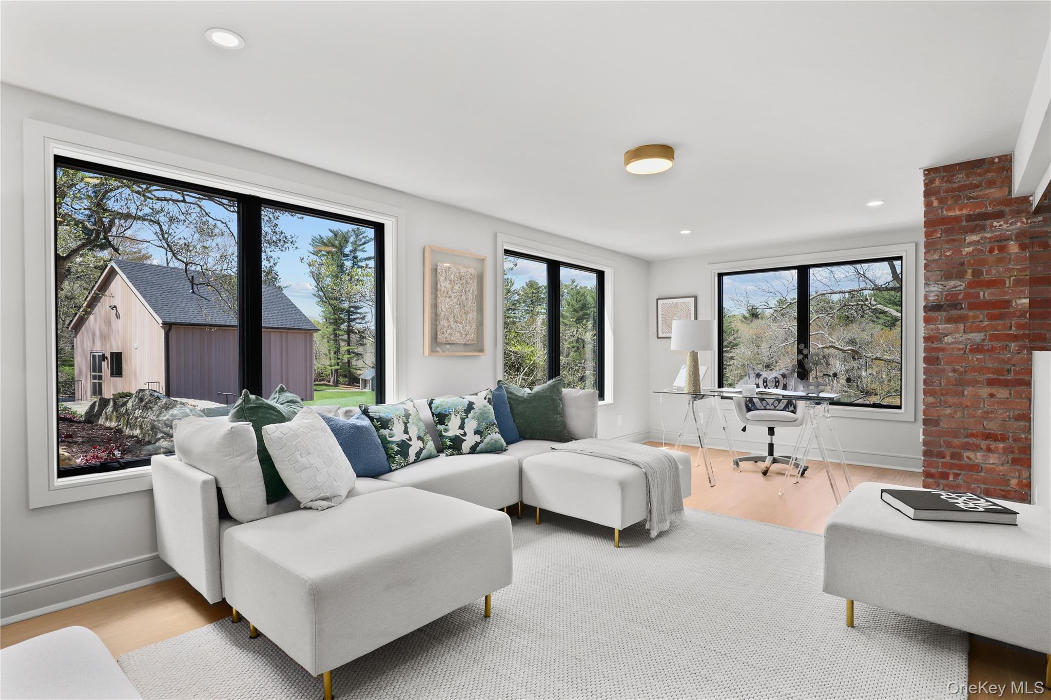 39 Old Snake Hill Road