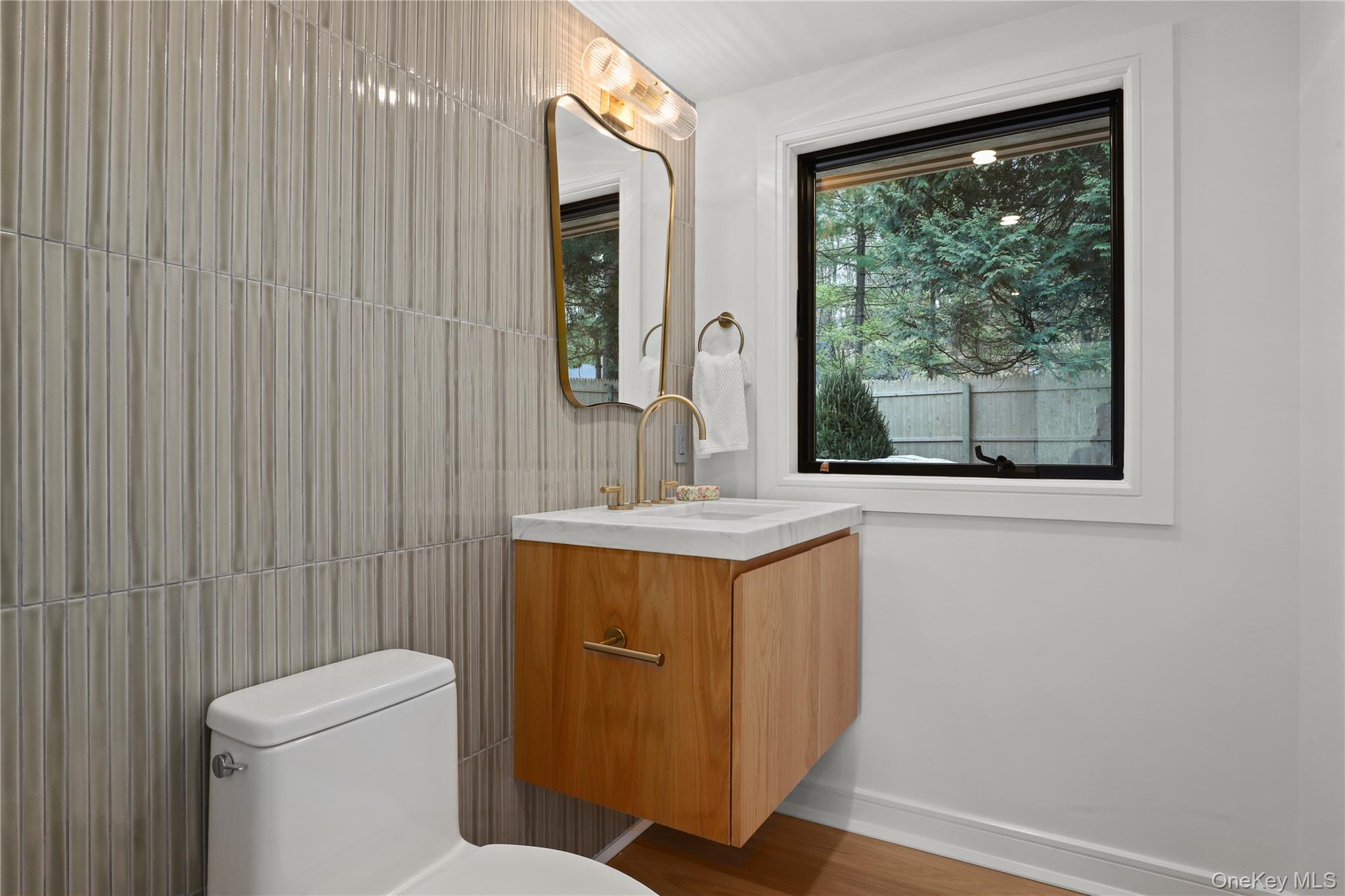 39 Old Snake Hill Road