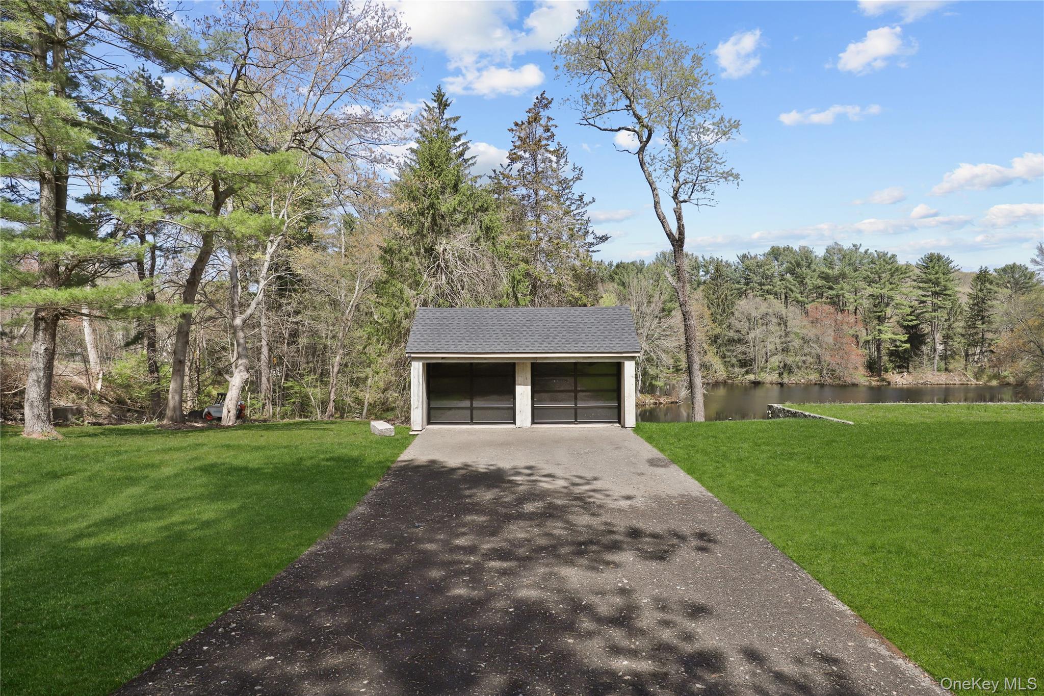 39 Old Snake Hill Road