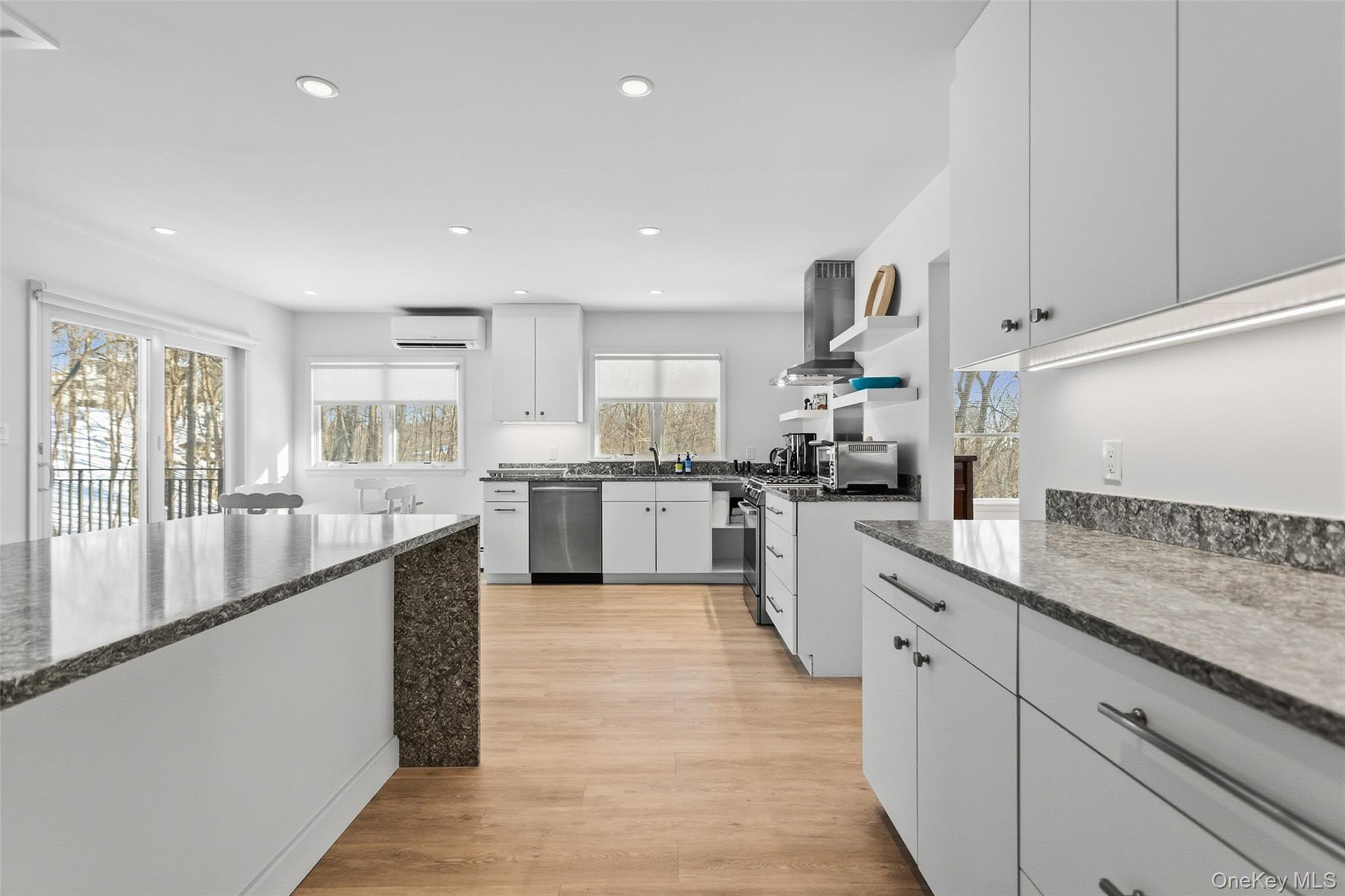12 Skytop Drive