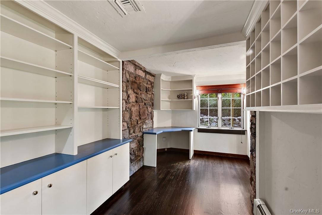 160 Long Ridge Road