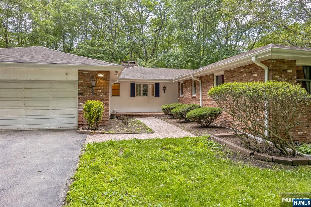 3 Christine Court