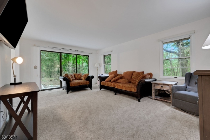 3 Christine Ct