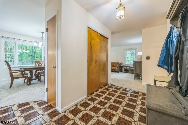 3 Christine Ct
