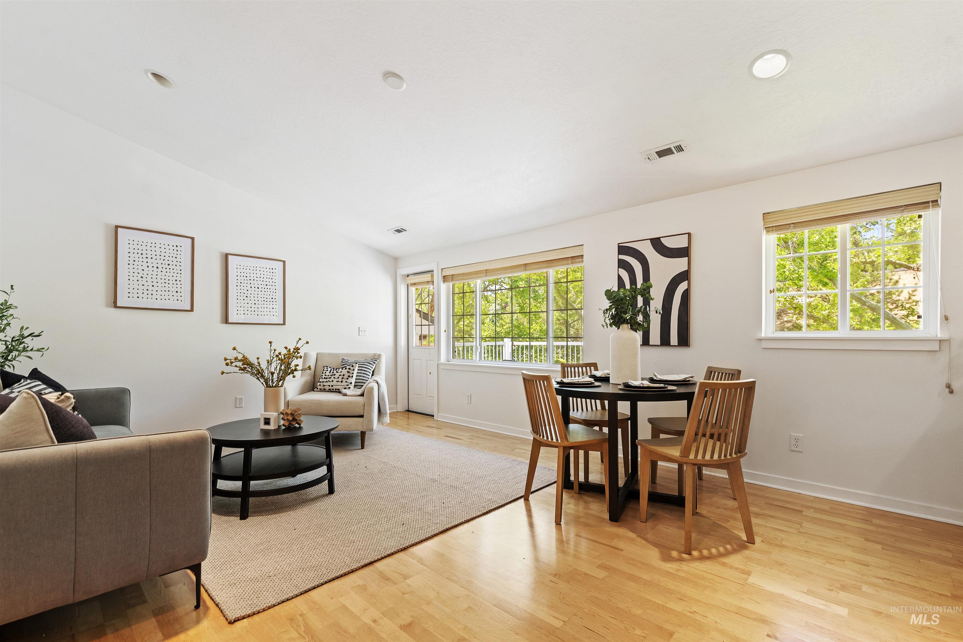 213 Village Lane