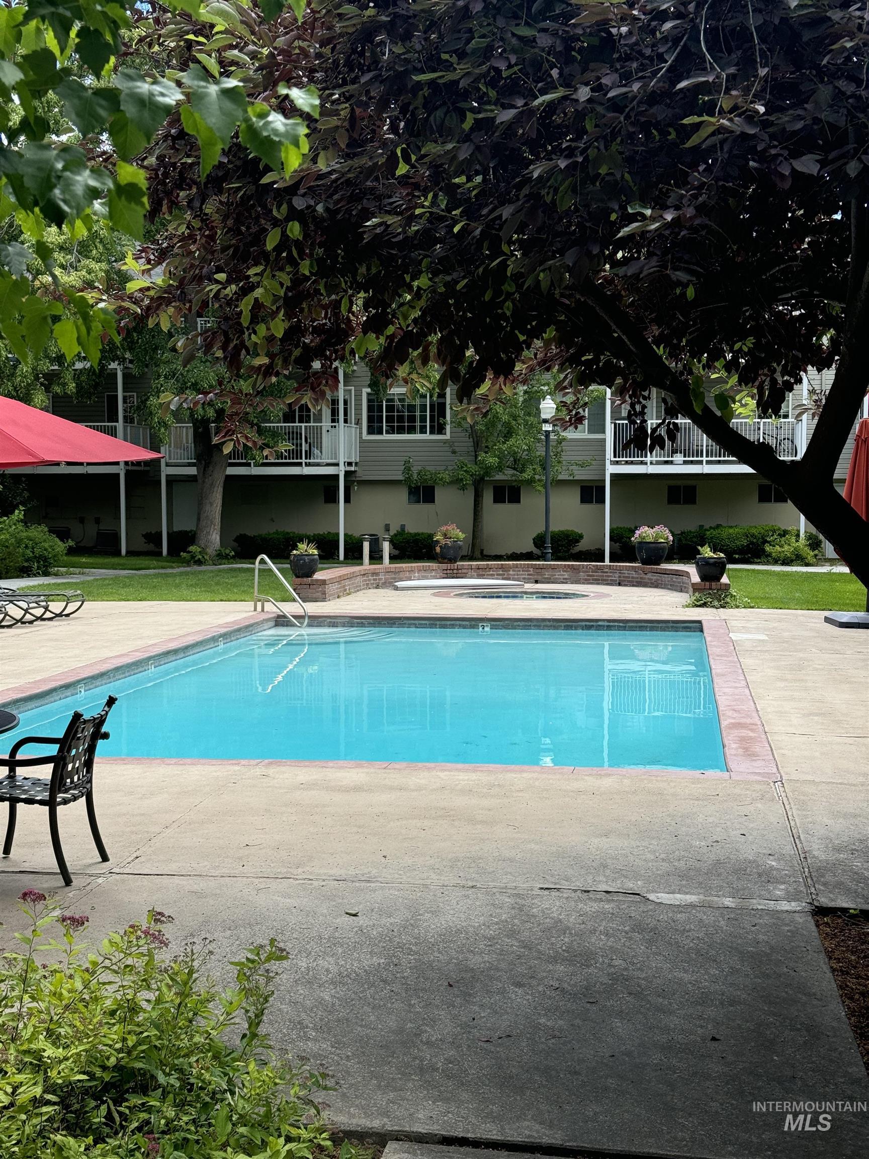 213 Village Lane