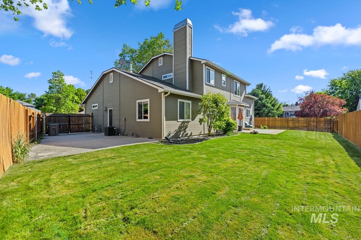 12888 W Goldenbrook Ct.