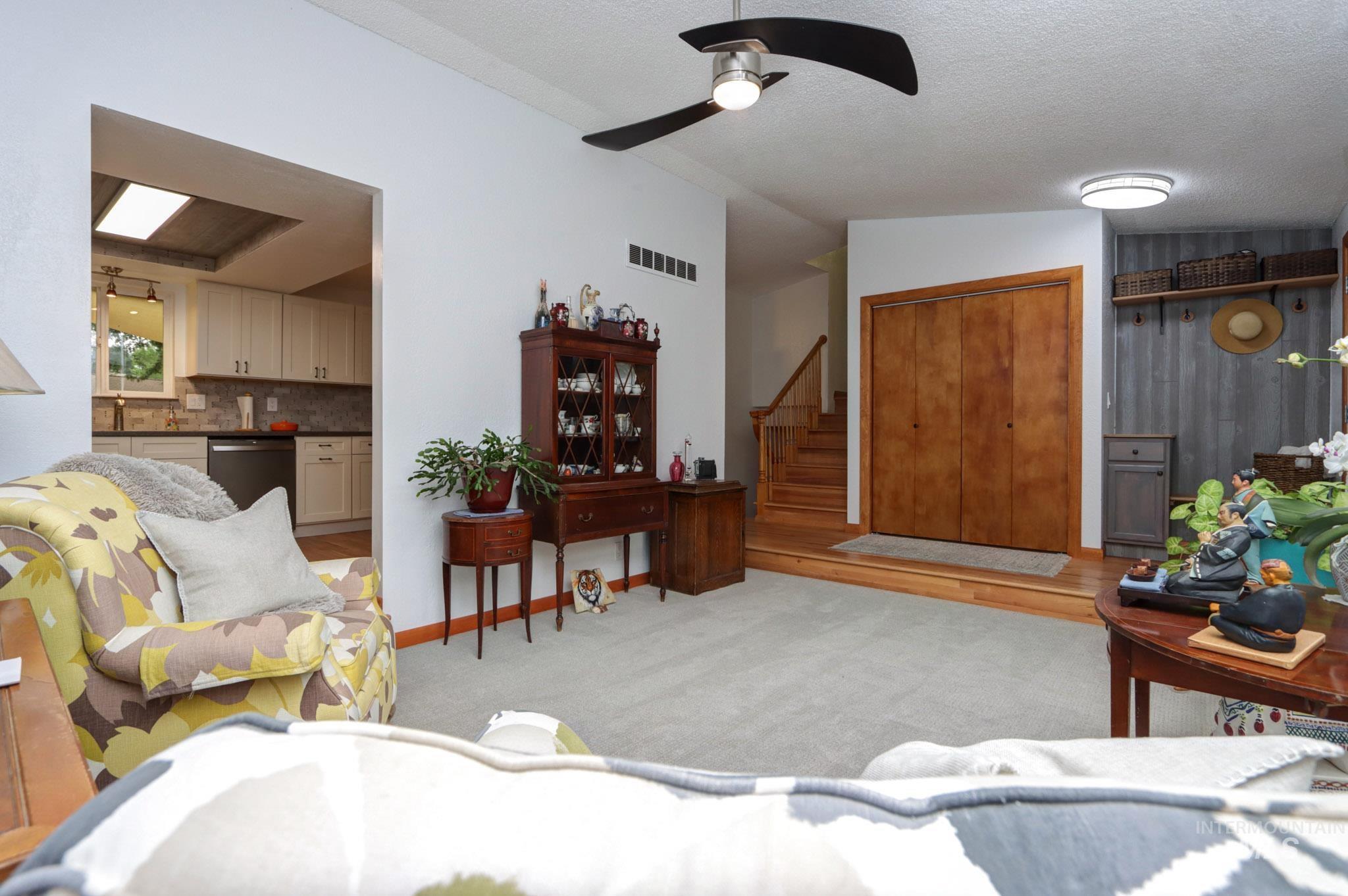 3973 S Pittsfield