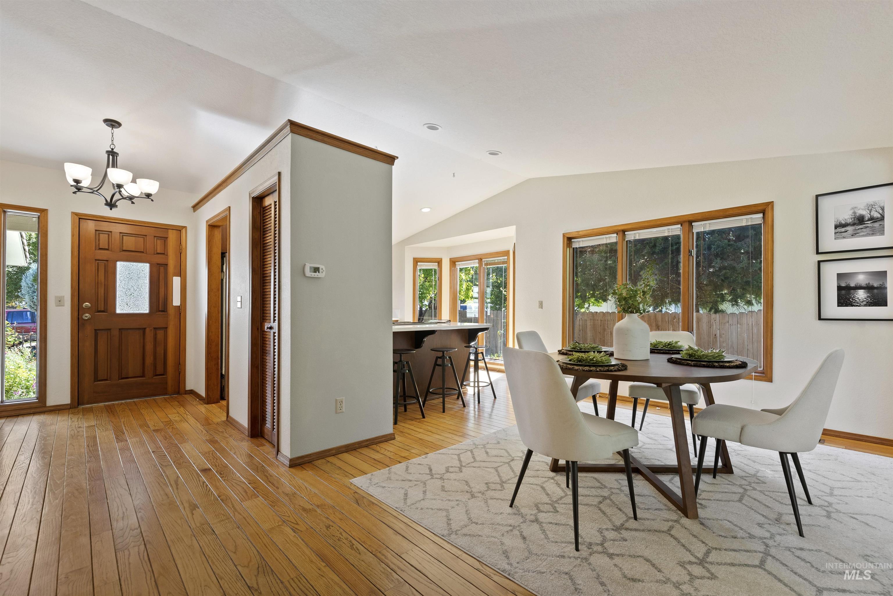 5813 W Gate House Court