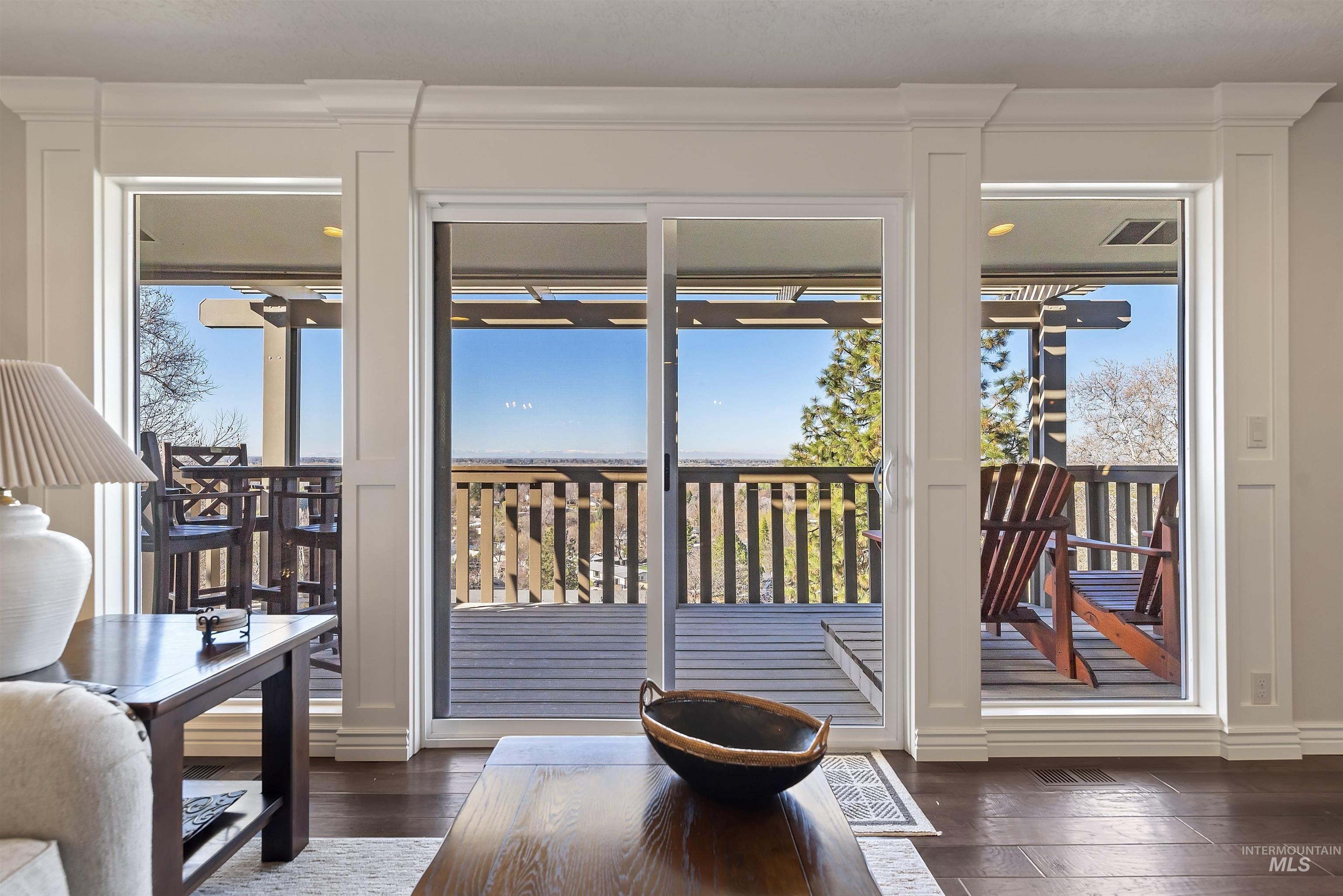 5019 N Bitterbrush