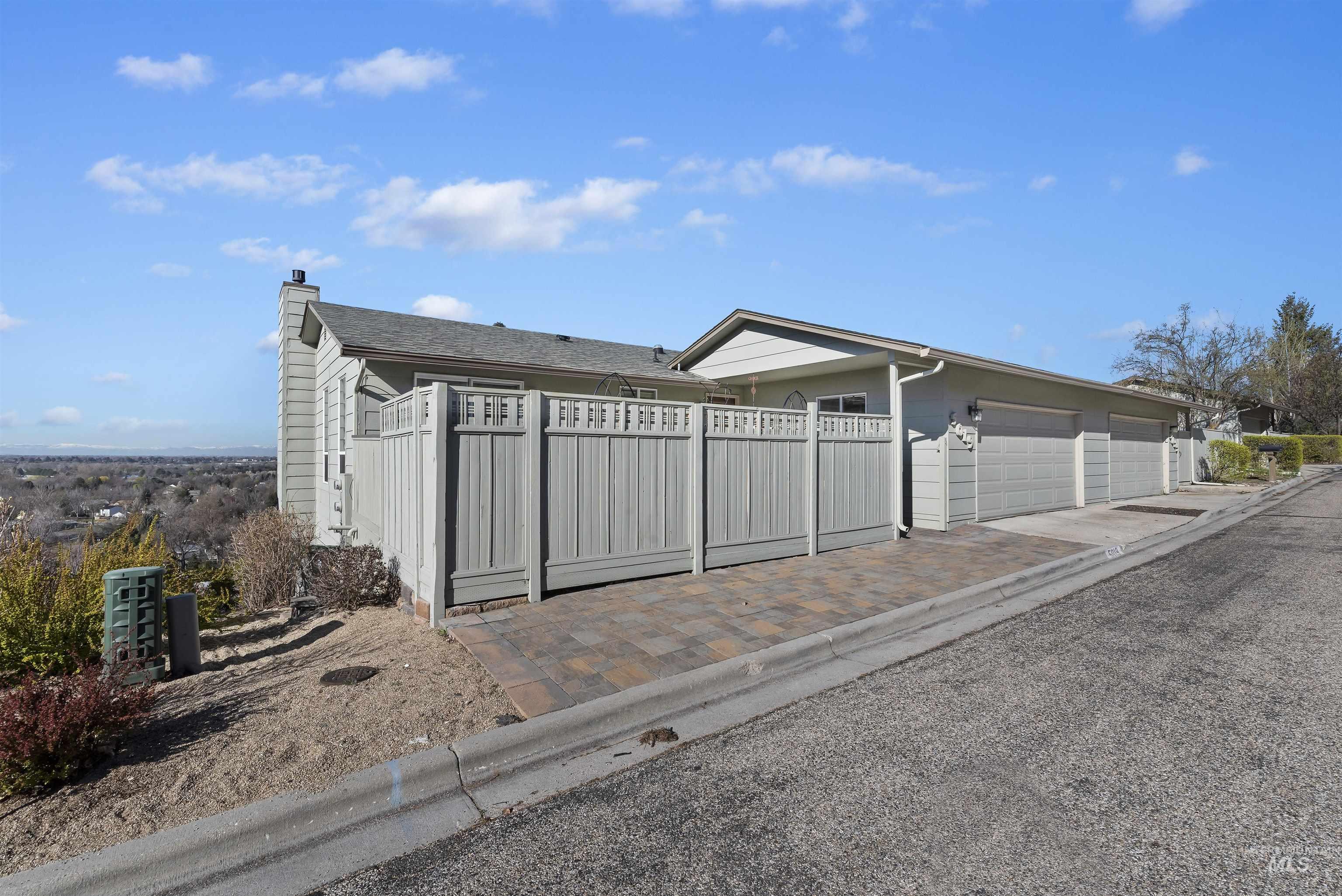 5019 N Bitterbrush