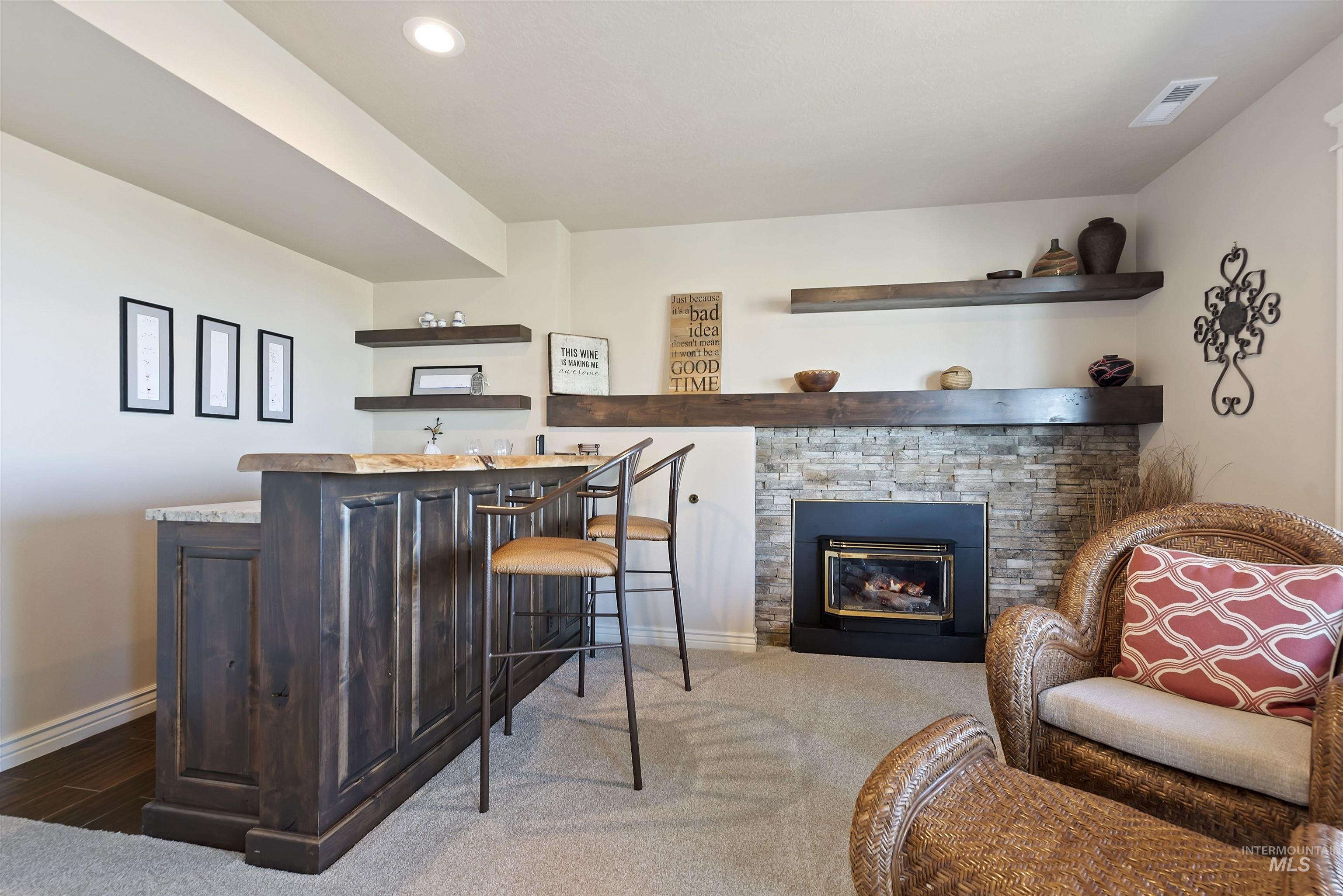 5019 N Bitterbrush
