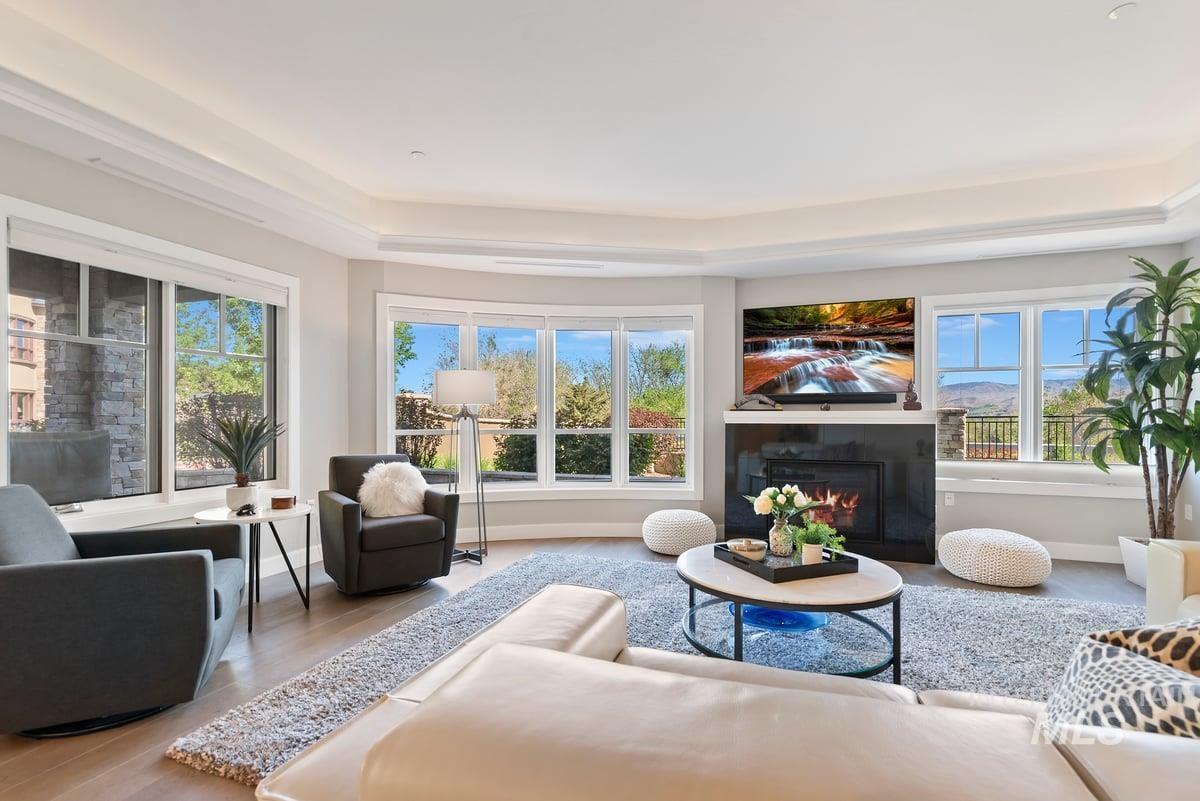 2967 W Crescent Rim Drive Unit: 105