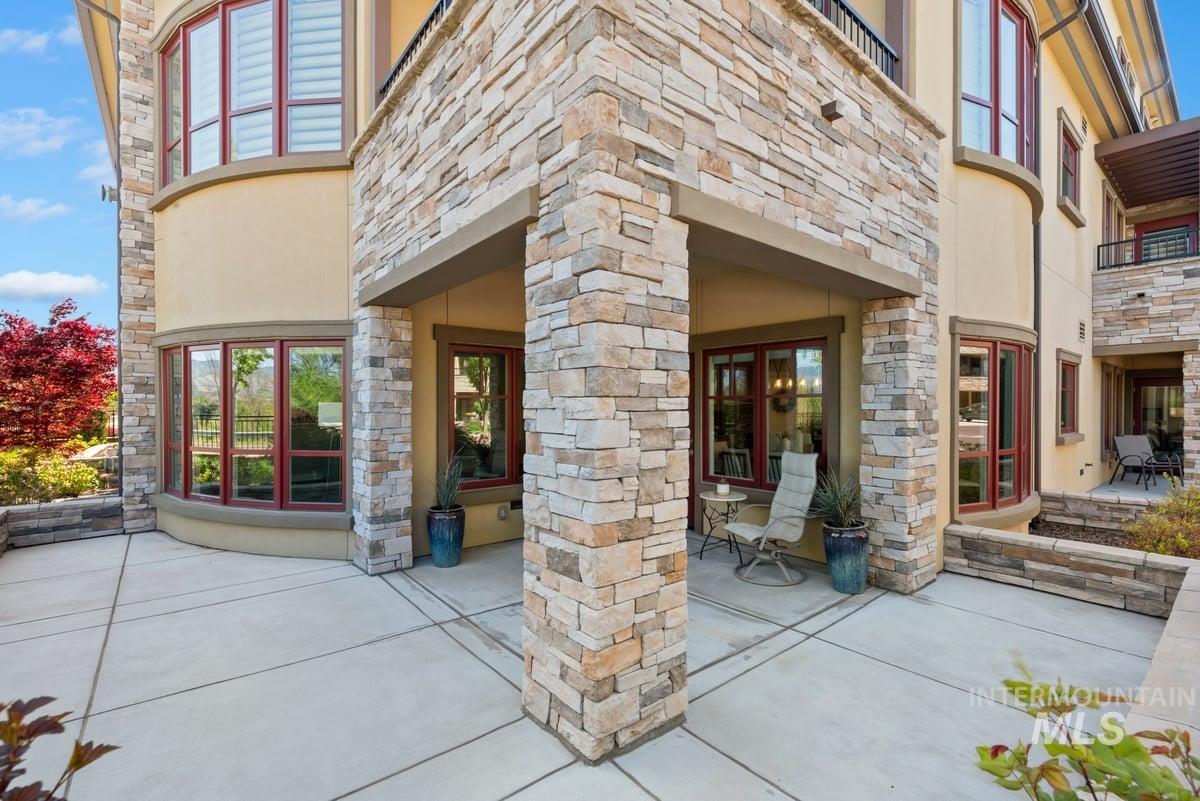2967 W Crescent Rim Drive Unit: 105