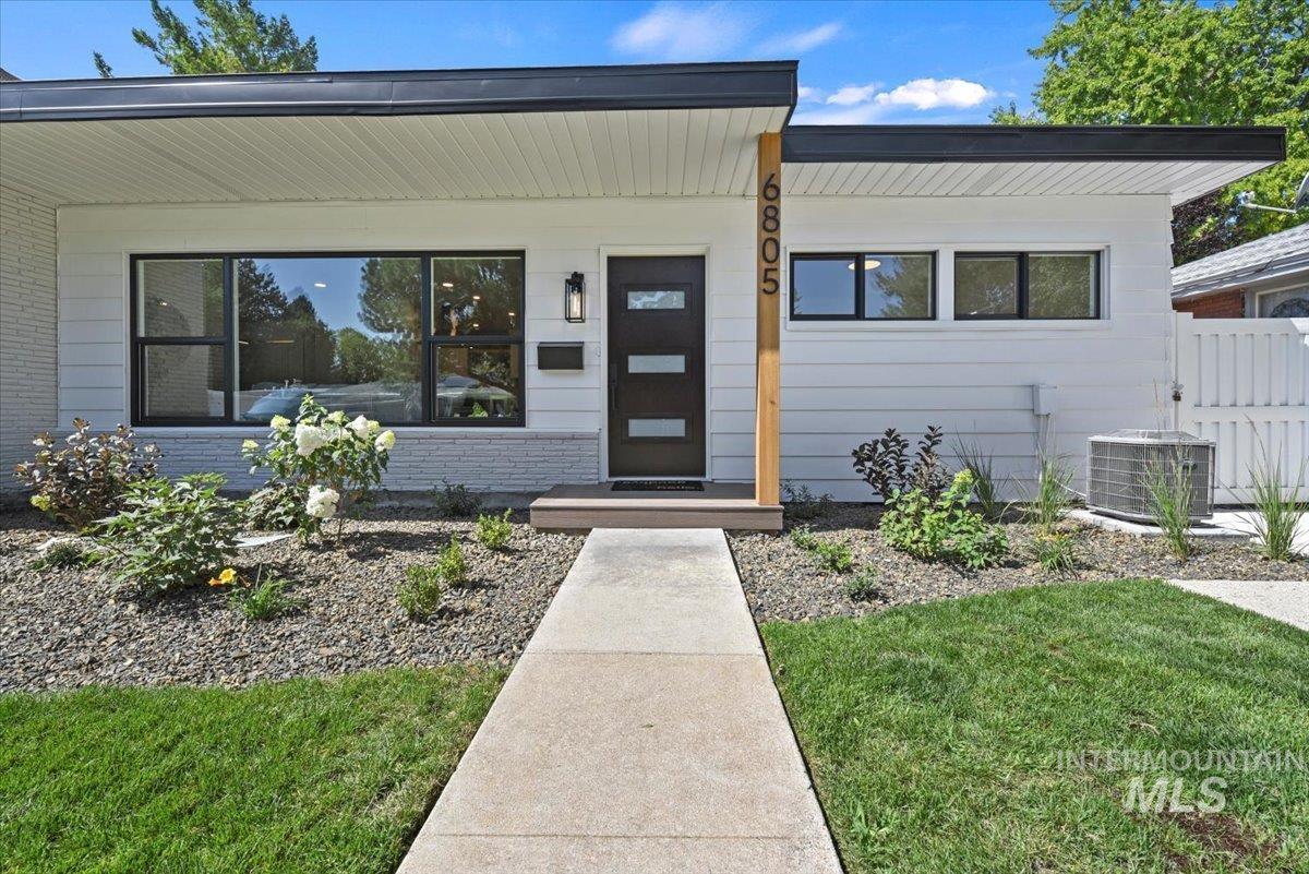 6805 Fairfield Ave