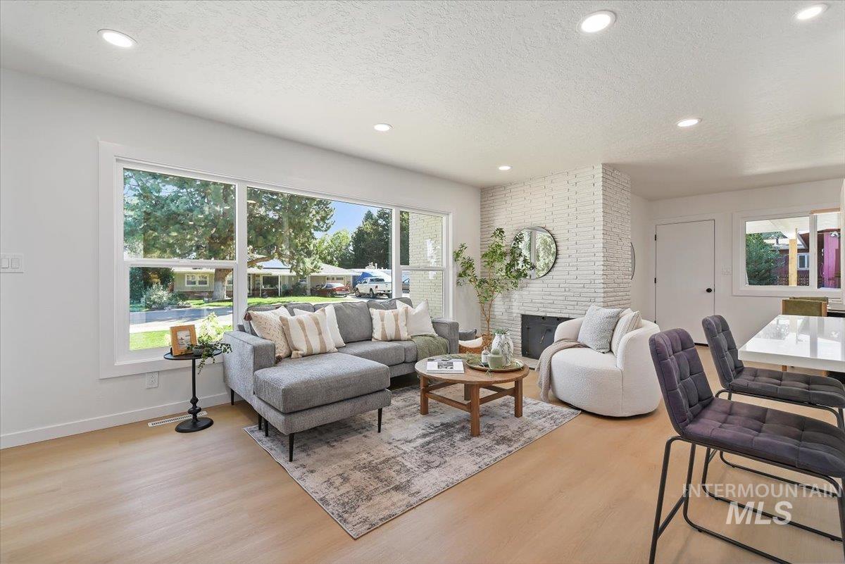 6805 Fairfield Ave