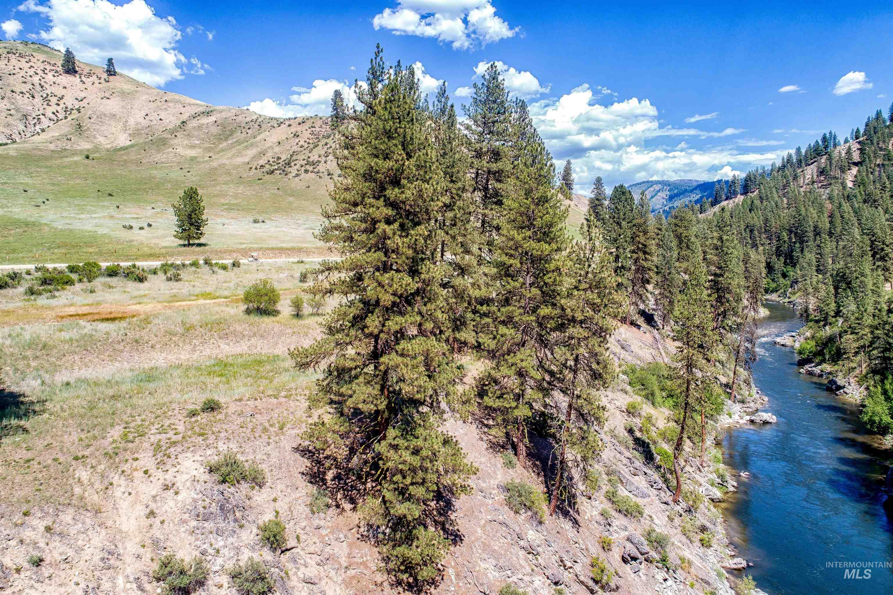 1650 Banks Lowman Road