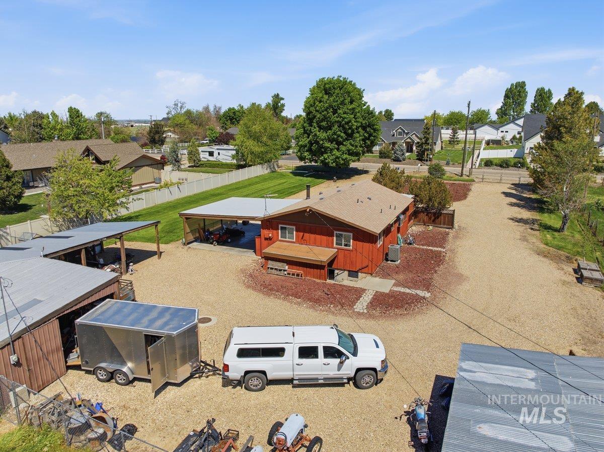 6325 W Overland Road