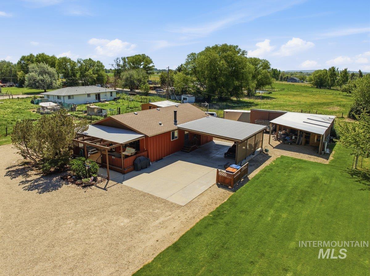 6325 W Overland Road