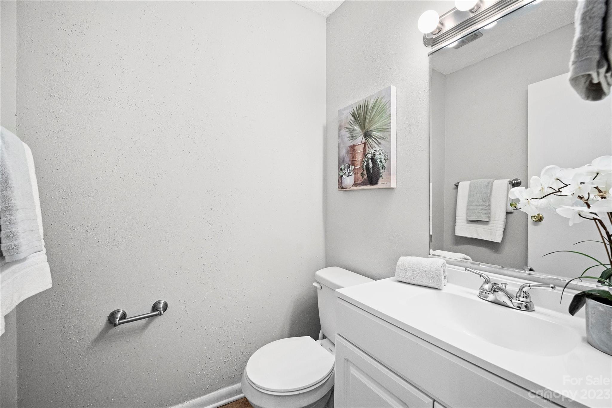2616 Park Road Unit: B