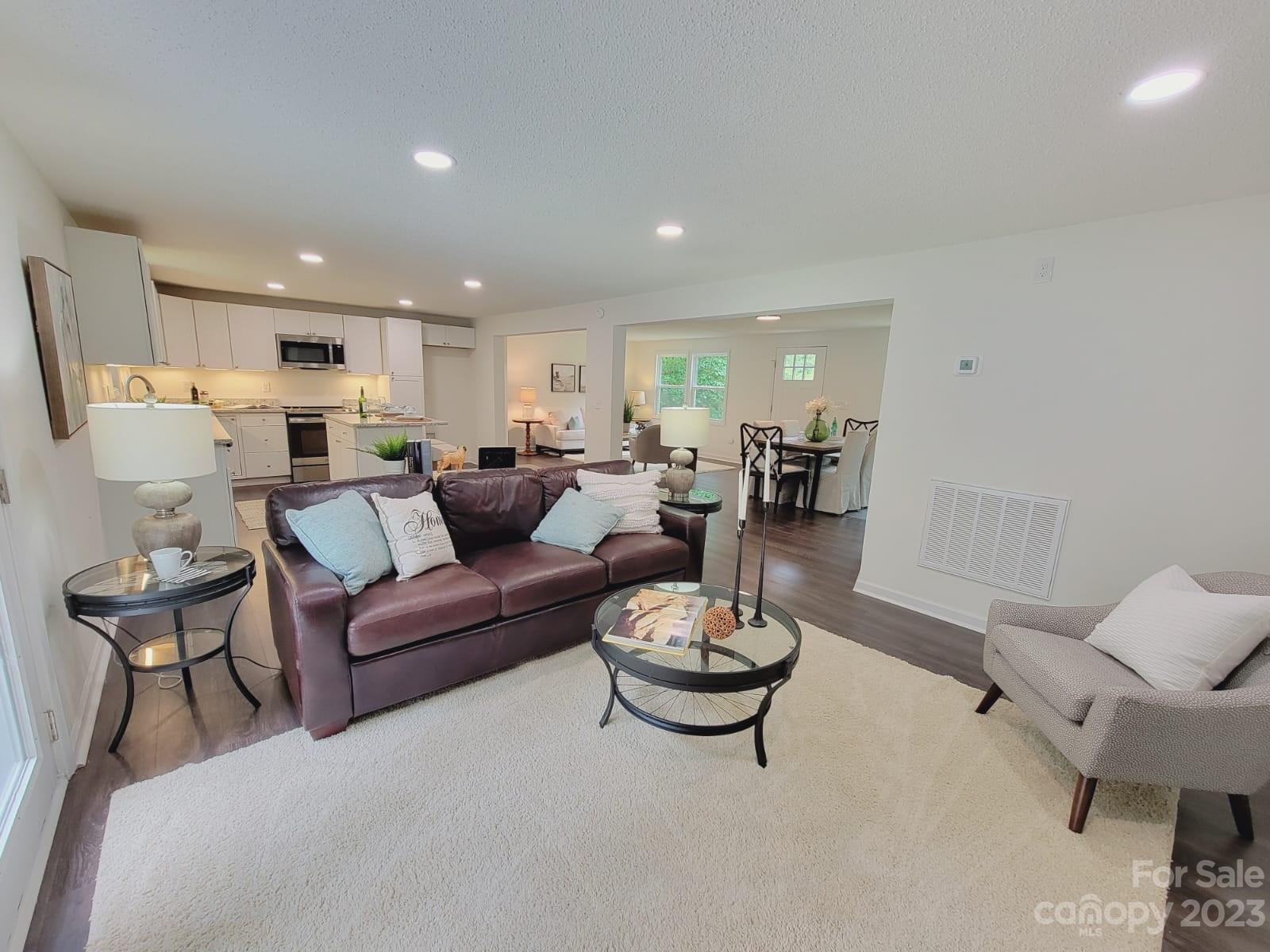 119 Lin-Mar Drive