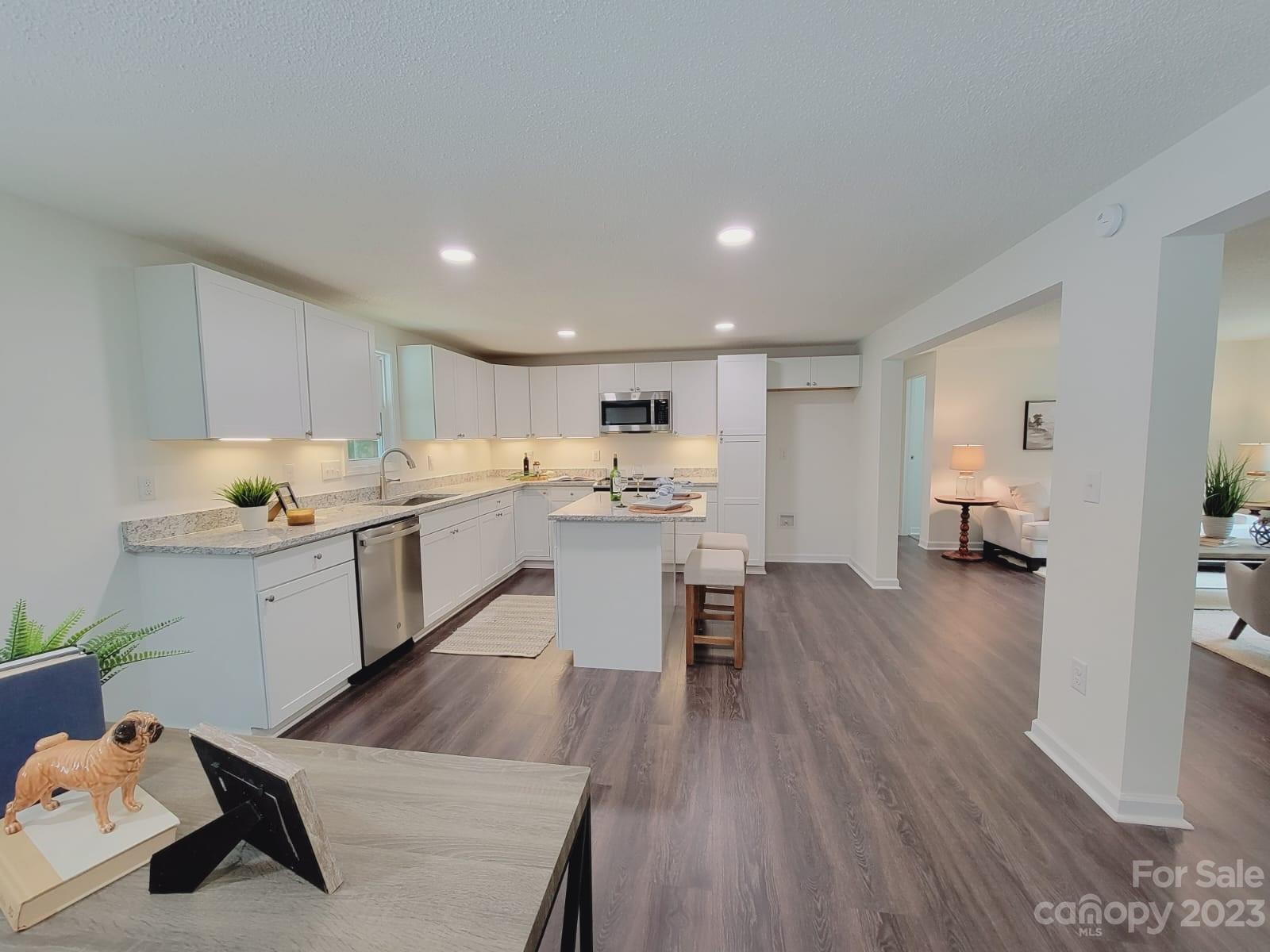 119 Lin-Mar Drive