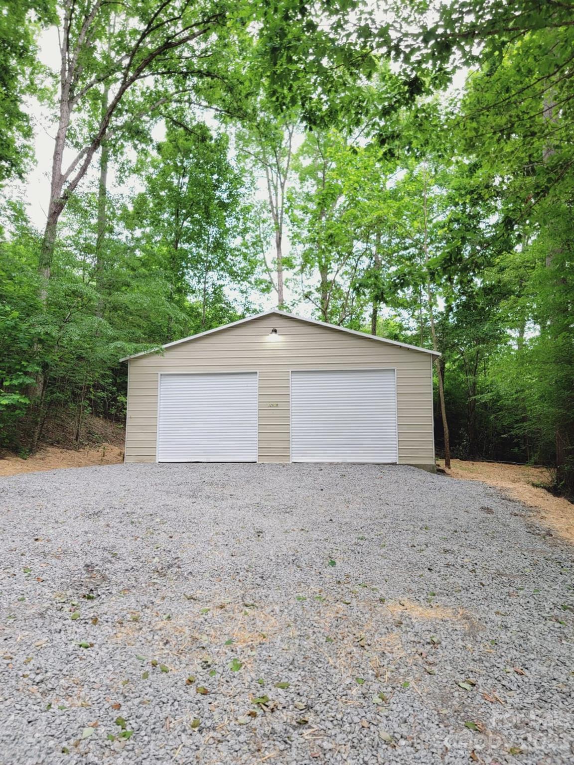 119 Lin-Mar Drive
