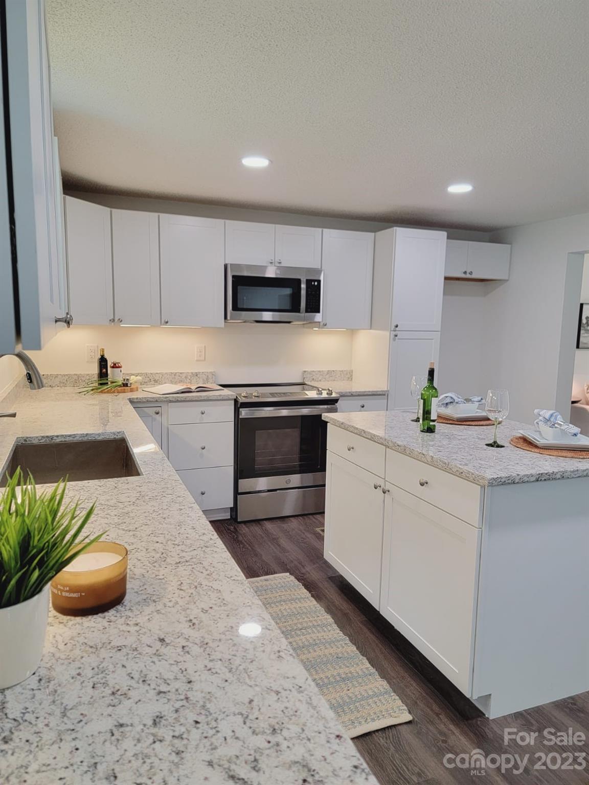 119 Lin-Mar Drive