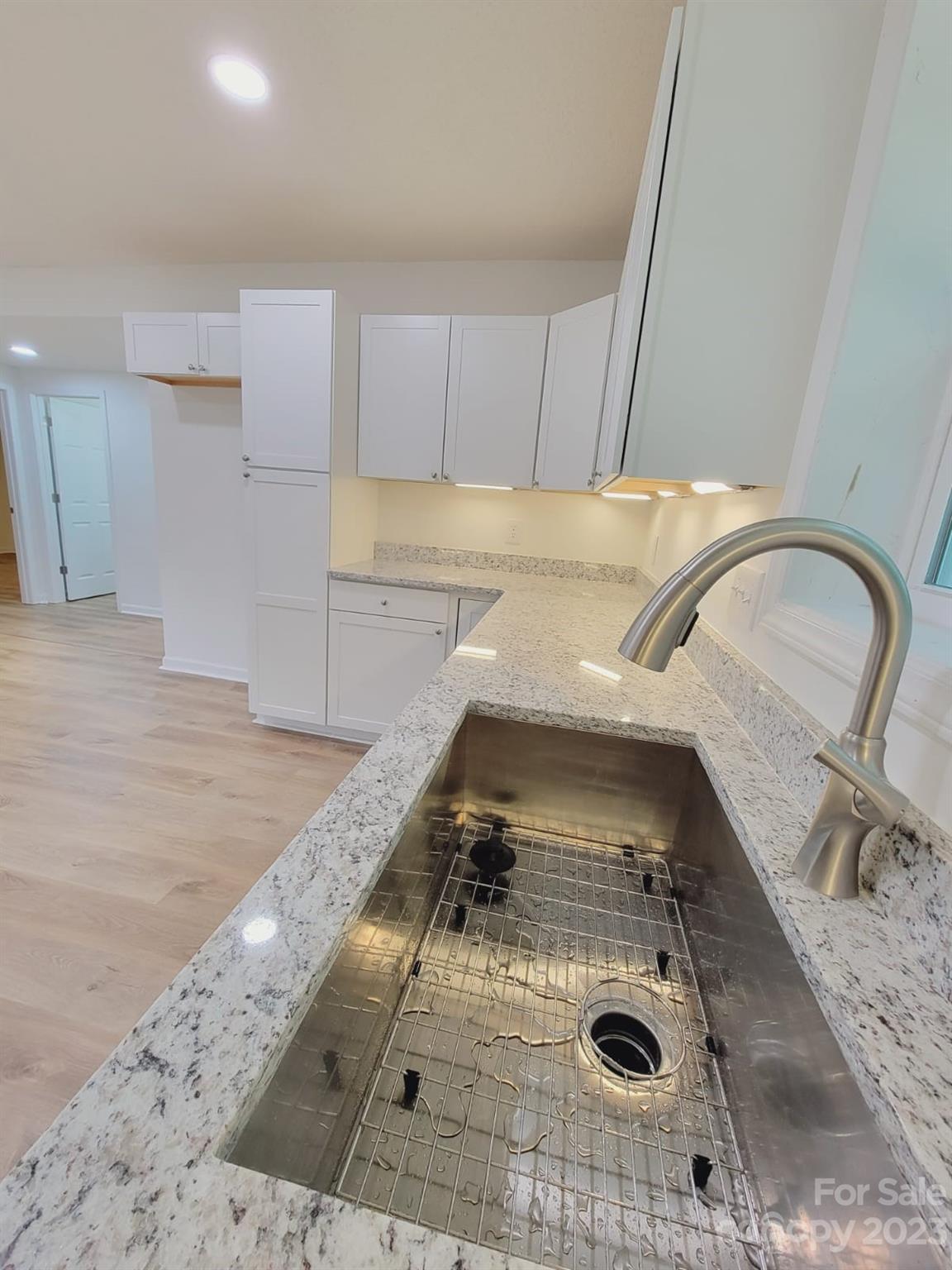 119 Lin-Mar Drive